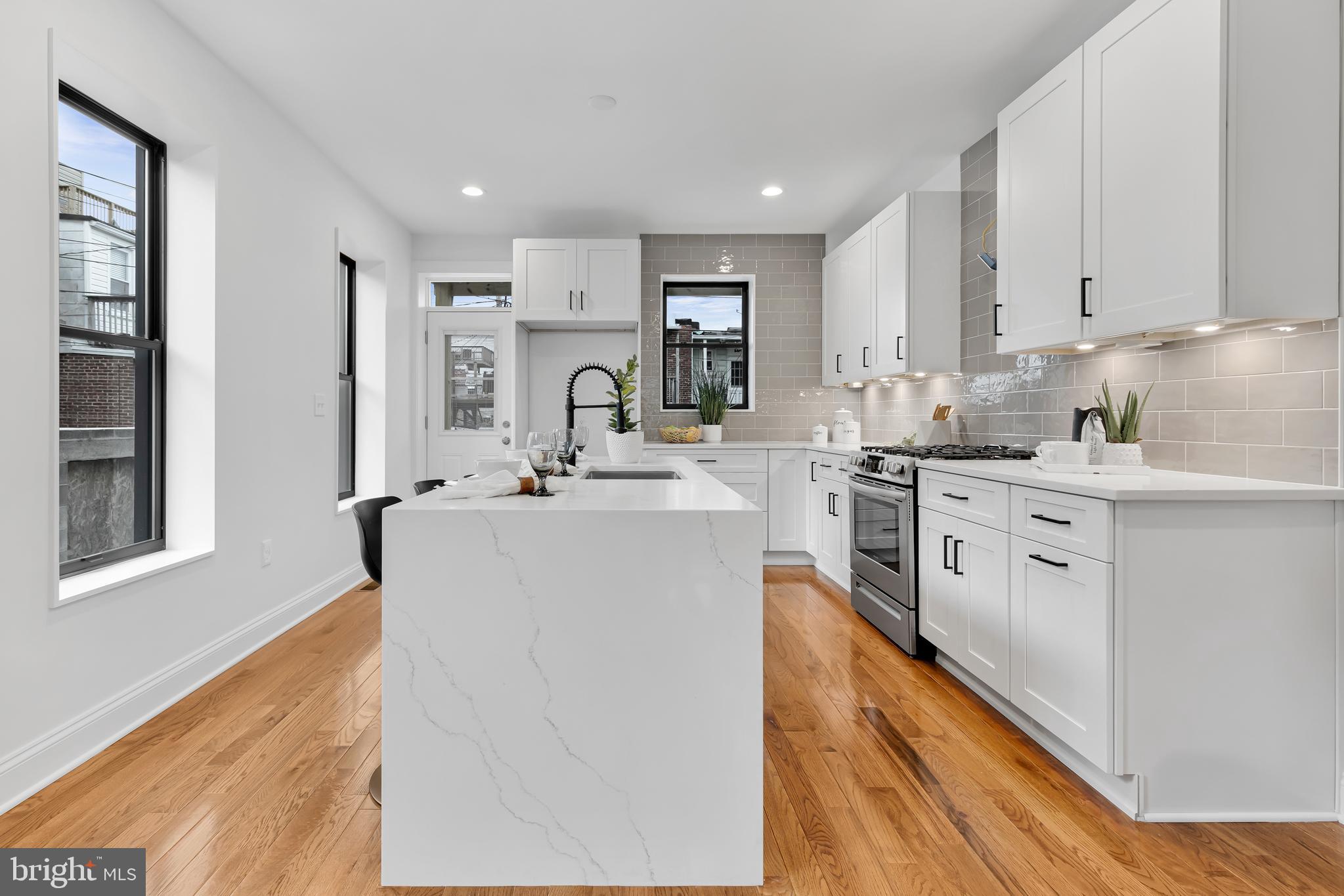 UPPER FELLS POINT - Residential