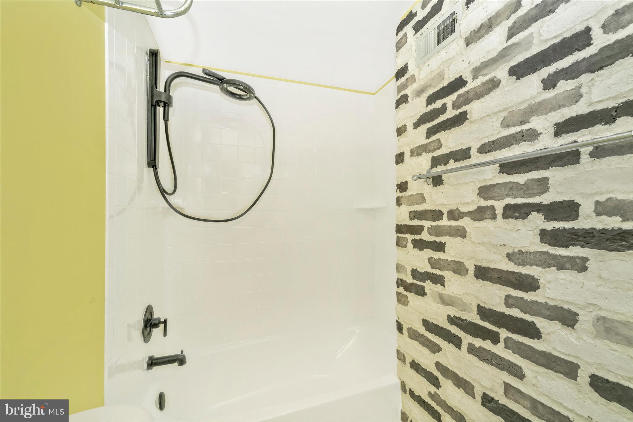 FREDERICK HISTORIC DISTRICT - Residential