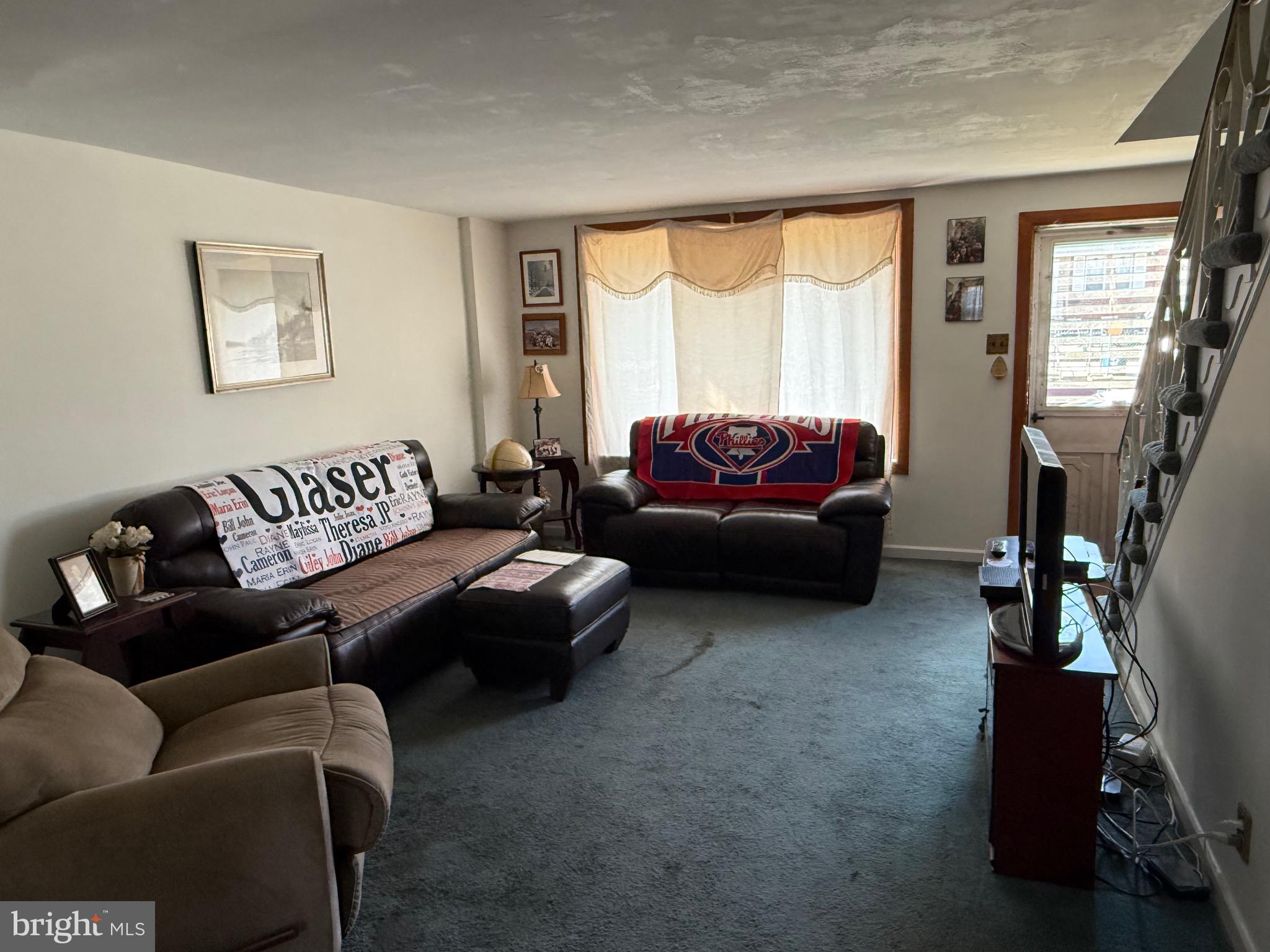 MAYFAIR (EAST) - Residential