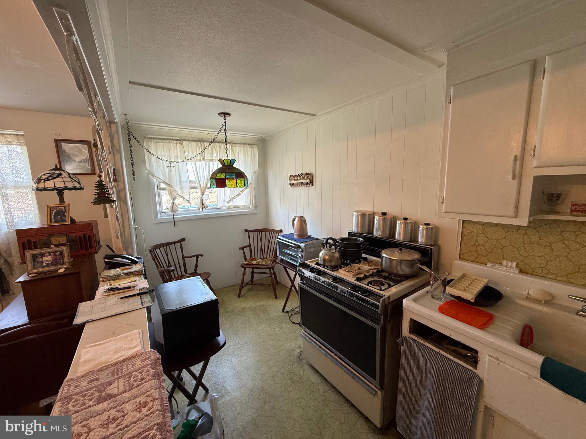 MAYFAIR (EAST) - Residential