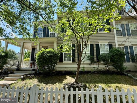 Photo of 20385 Bowfonds Street, ASHBURN, VA 20147 (MLS # VALO2126822)