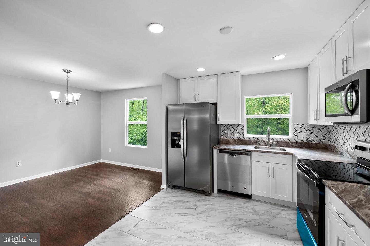 3491 SOLOMONS ISLAND ROAD
