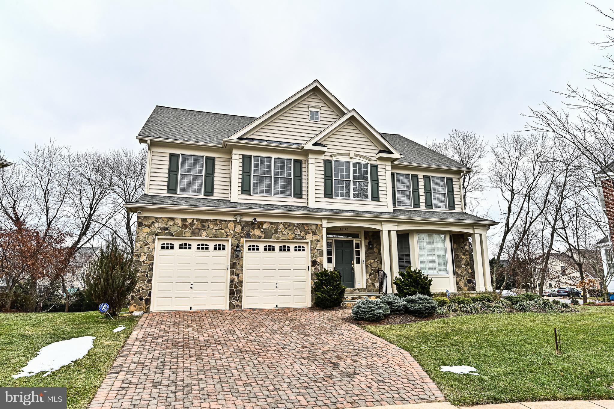 LORD FAIRFAX MANORS - Residential