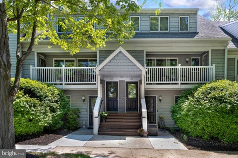 Condo For Sale - 24 Academy Court<br/> PENNINGTON, NJ 08534