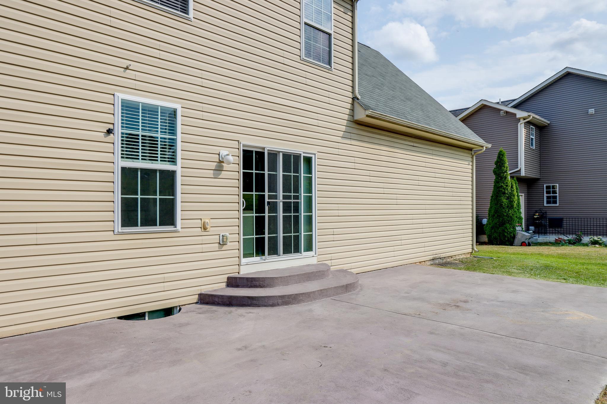 LAKE HOLIDAY ESTATES - Residential