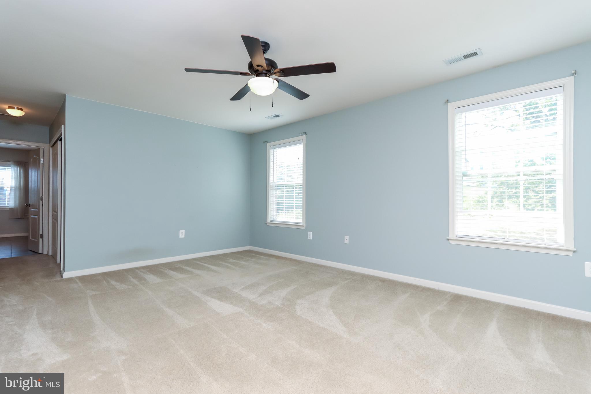 LAKE HOLIDAY ESTATES - Residential