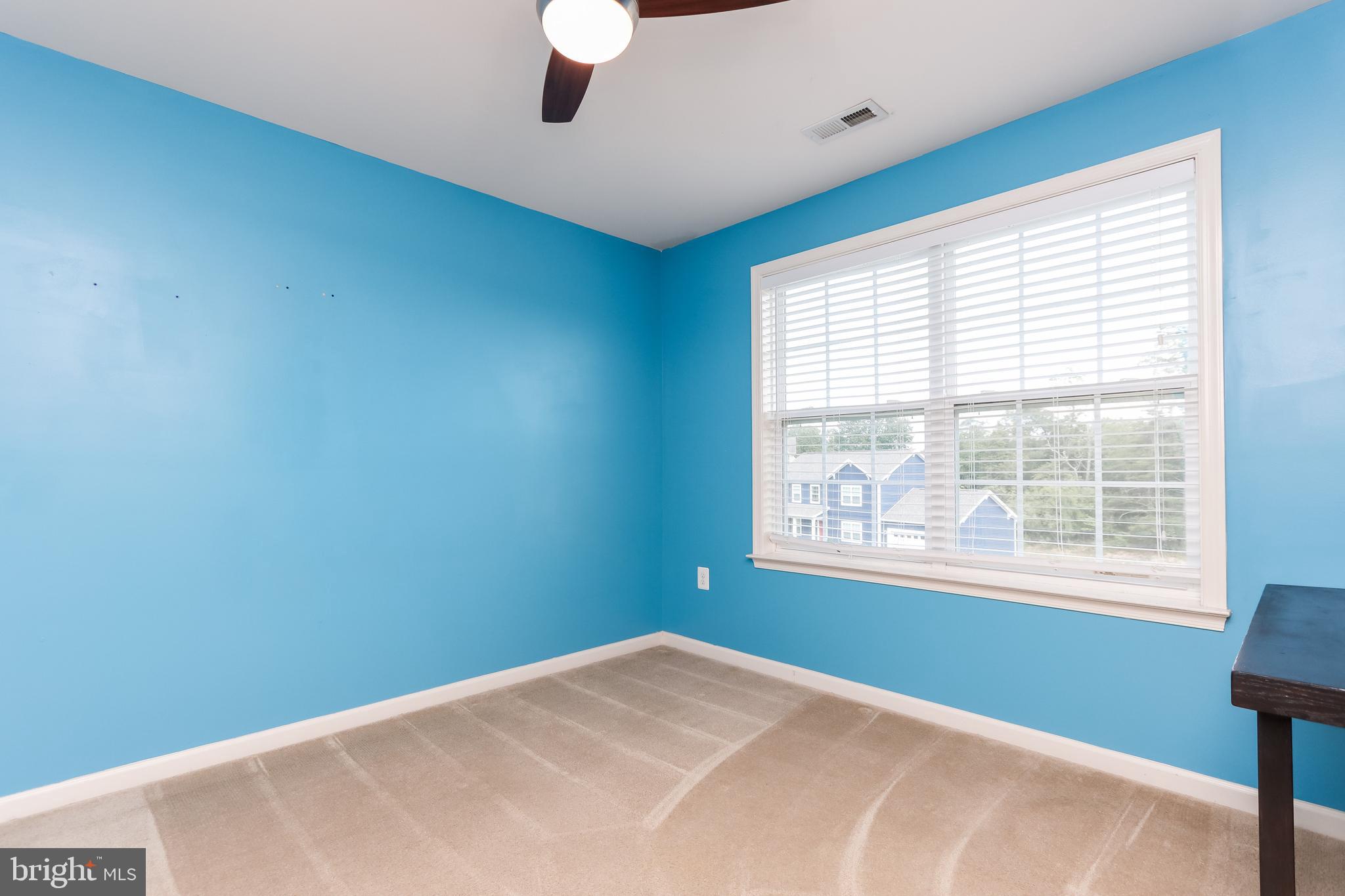 LAKE HOLIDAY ESTATES - Residential