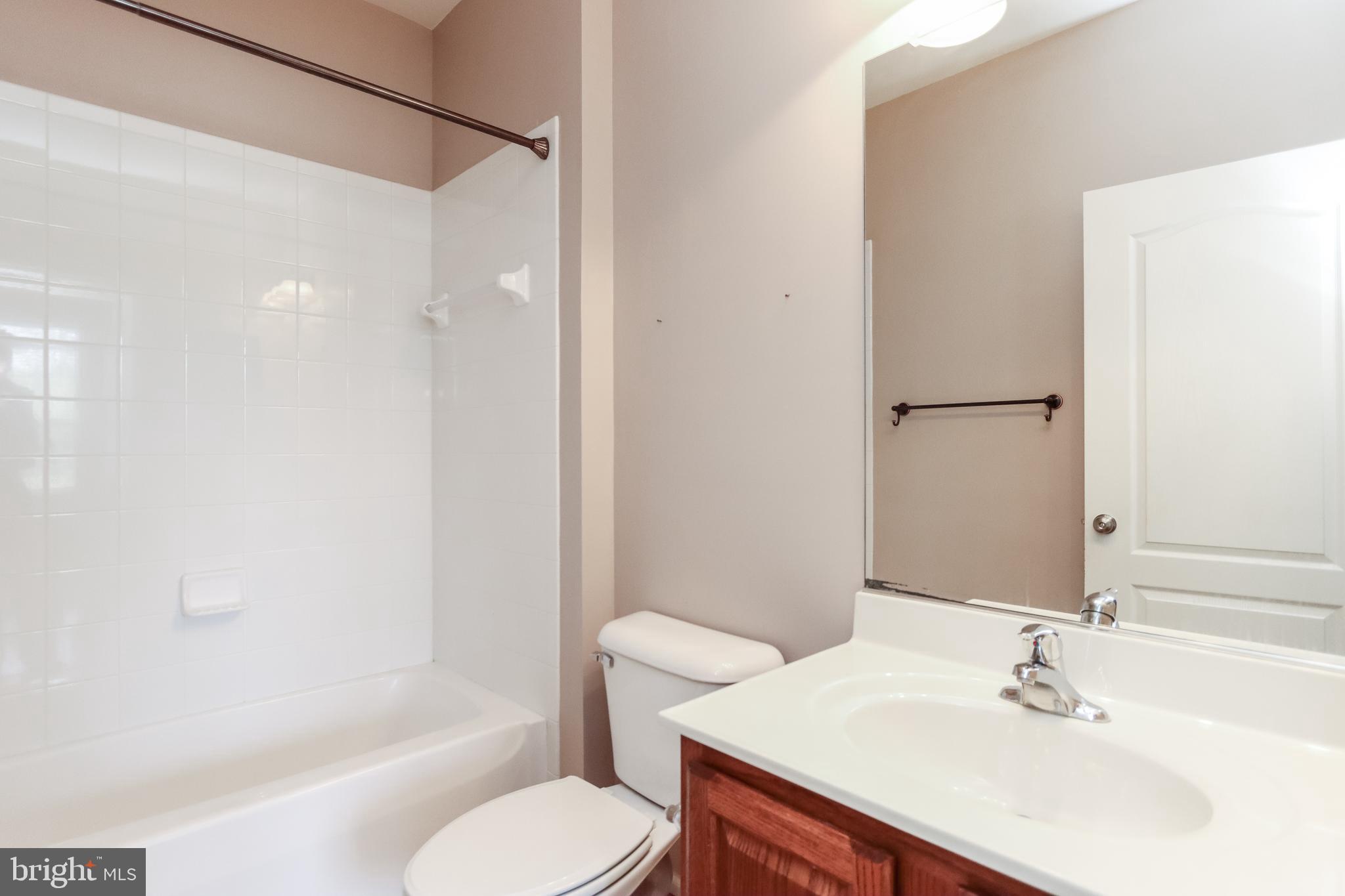 LAKE HOLIDAY ESTATES - Residential