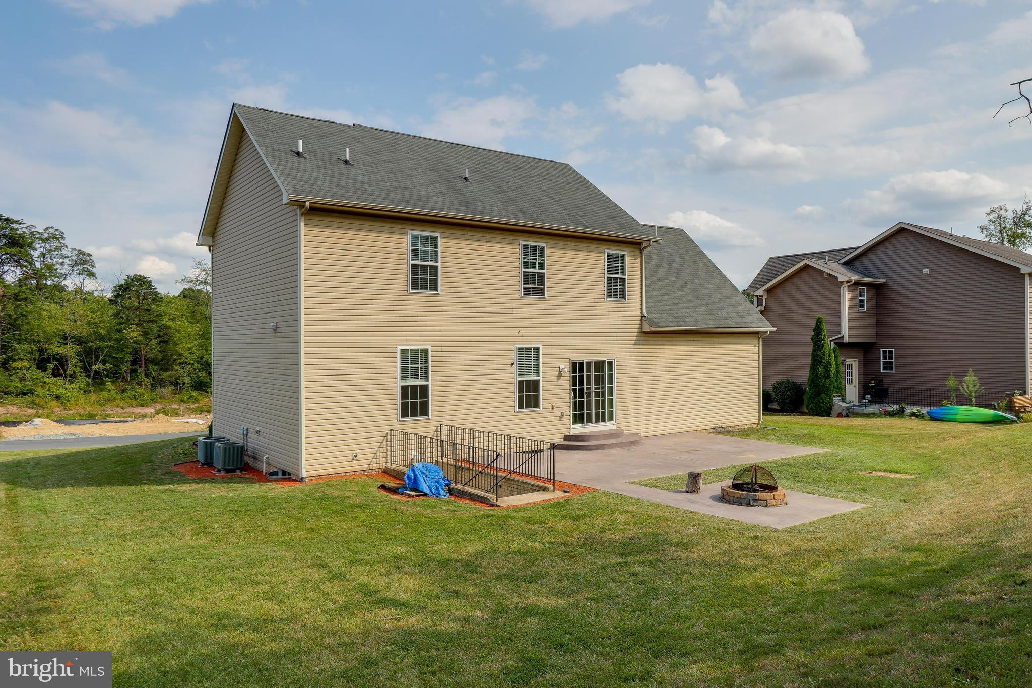 LAKE HOLIDAY ESTATES - Residential