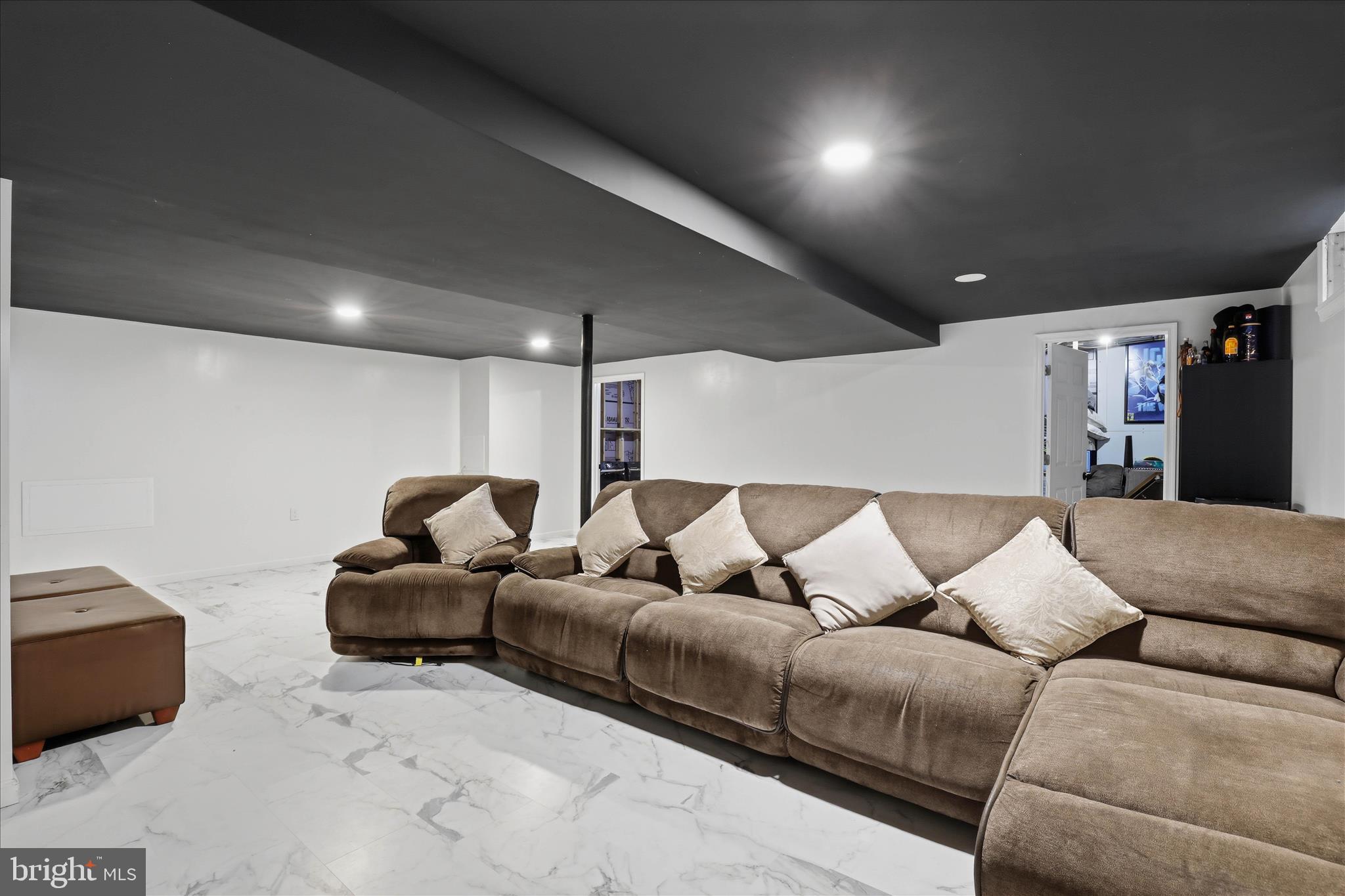 OLD RELIANCE FARMS - Residential