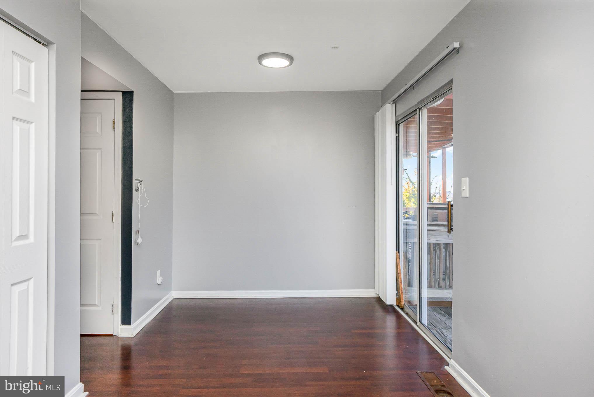 BLUEGRASS HEIGHTS - Residential