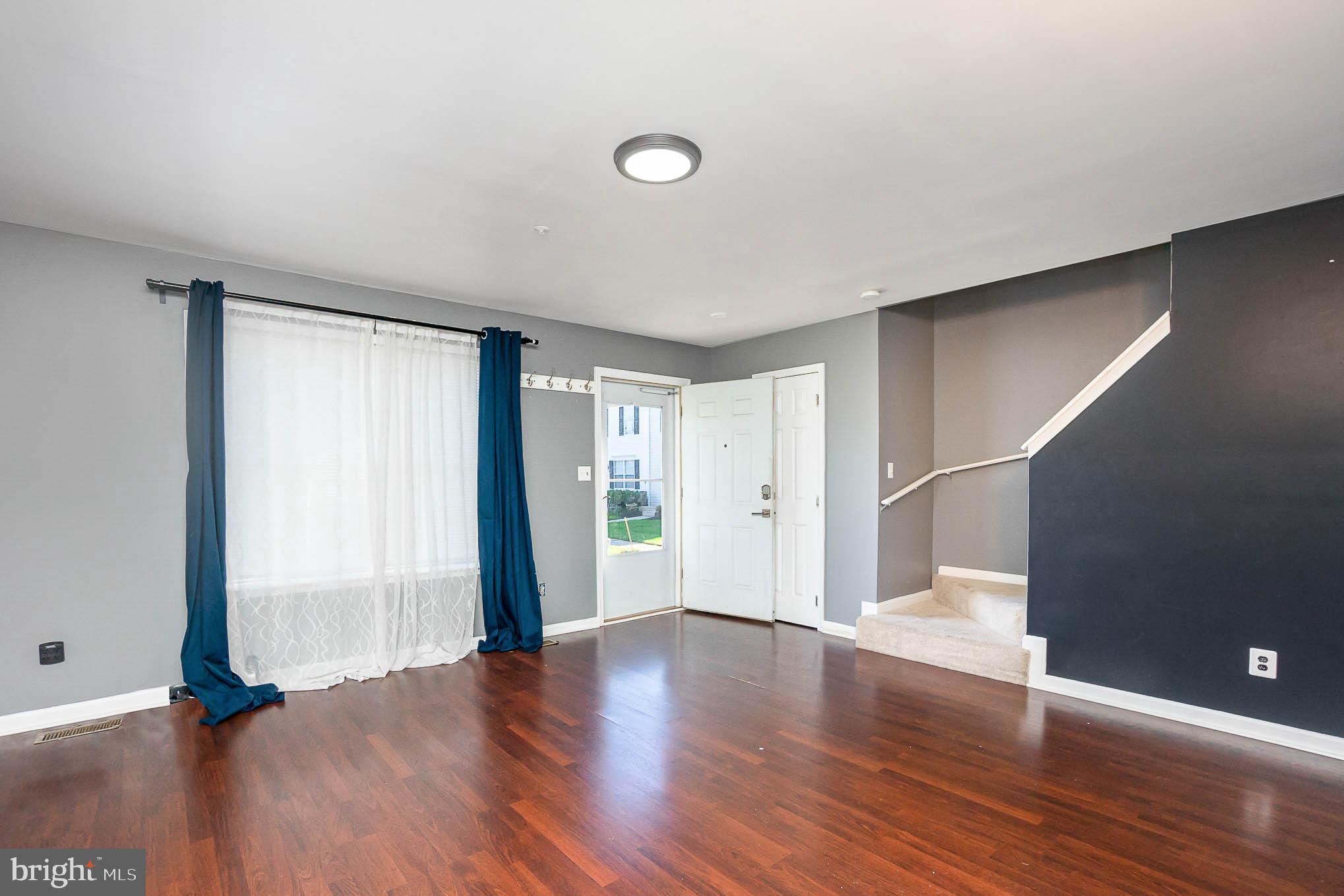 BLUEGRASS HEIGHTS - Residential