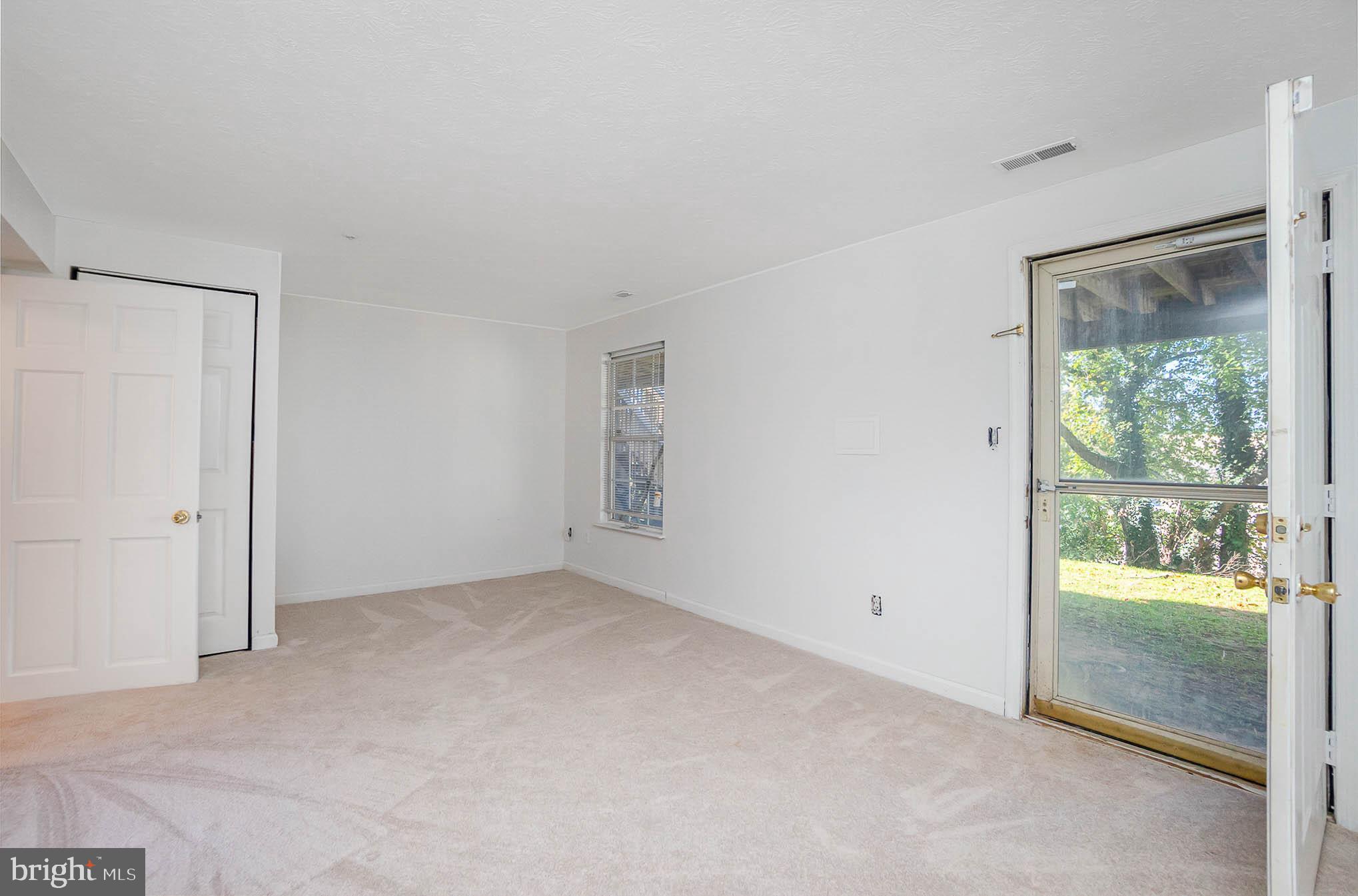 BLUEGRASS HEIGHTS - Residential