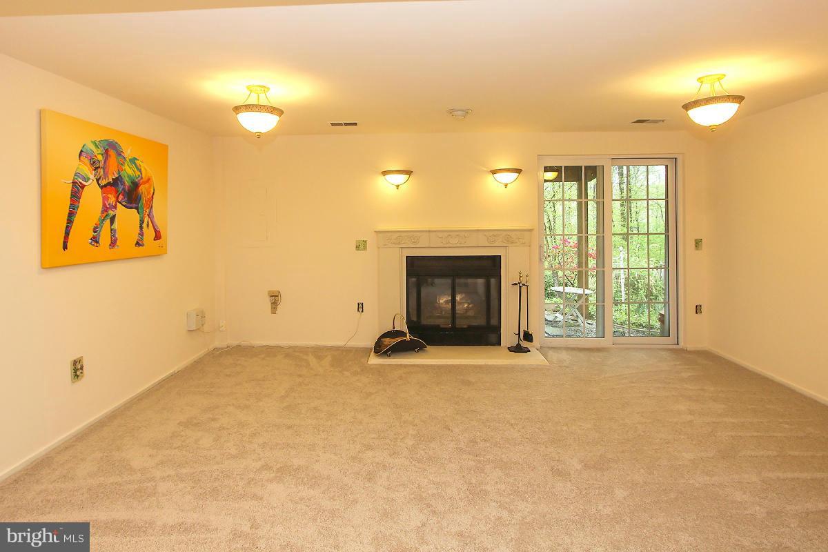 BONIFANT WOODS - Residential