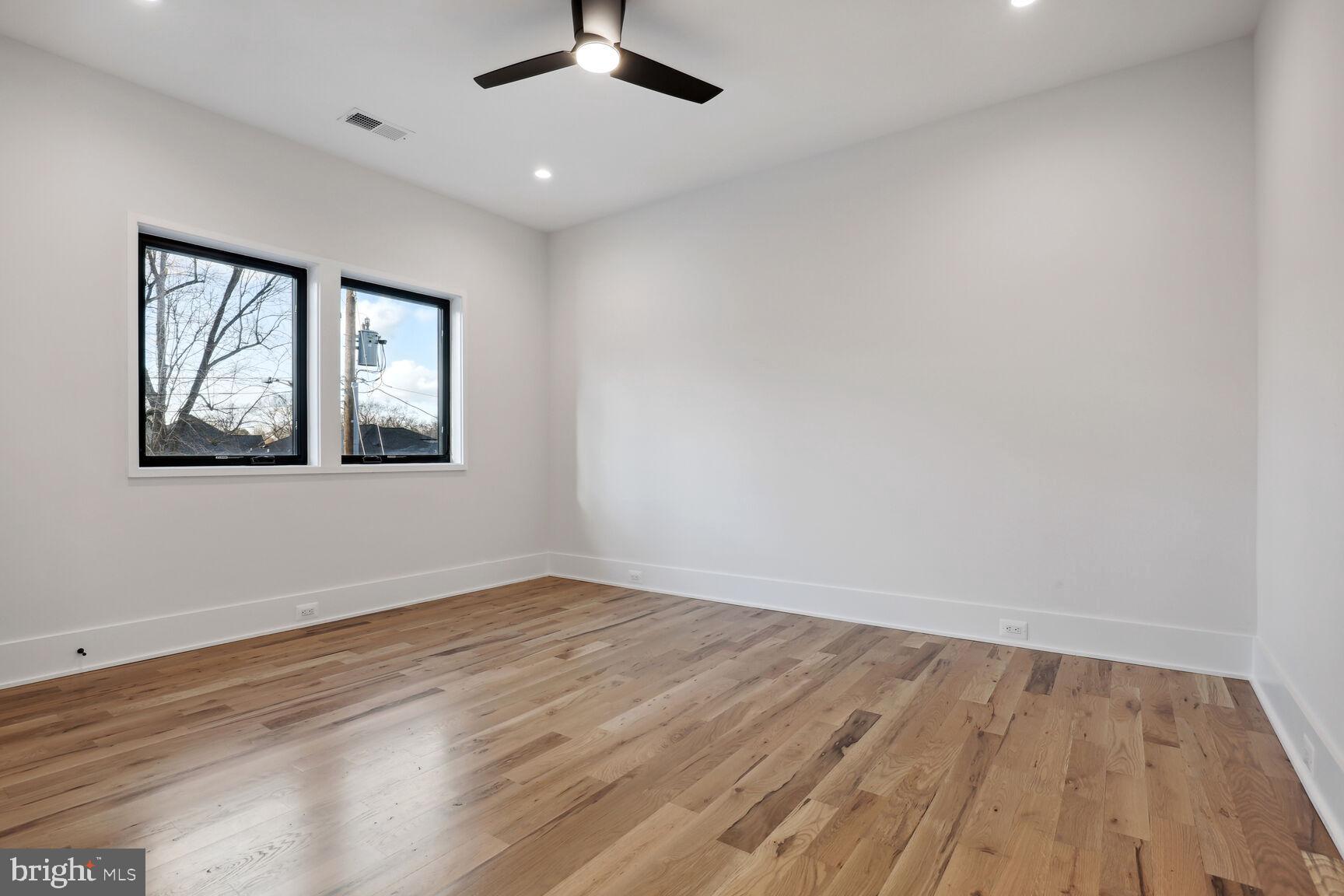 FRANKLIN PARK - Residential