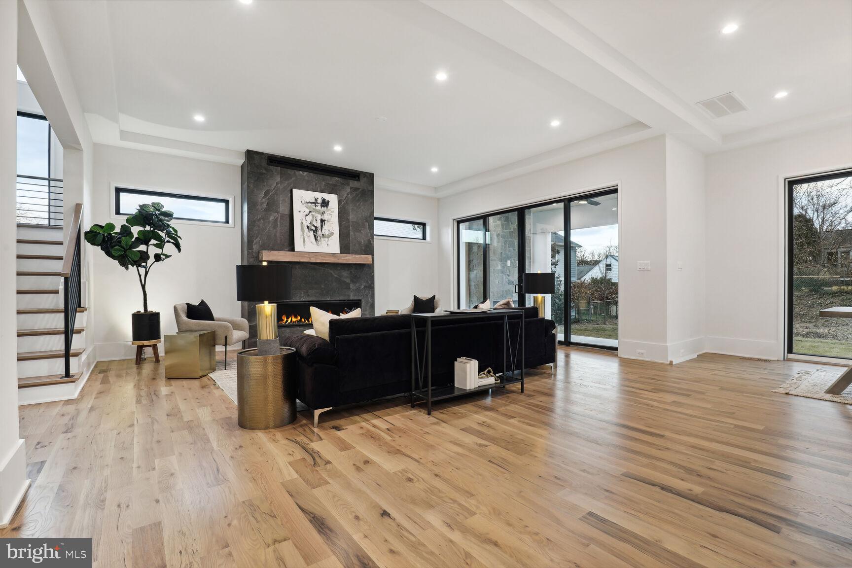 FRANKLIN PARK - Residential