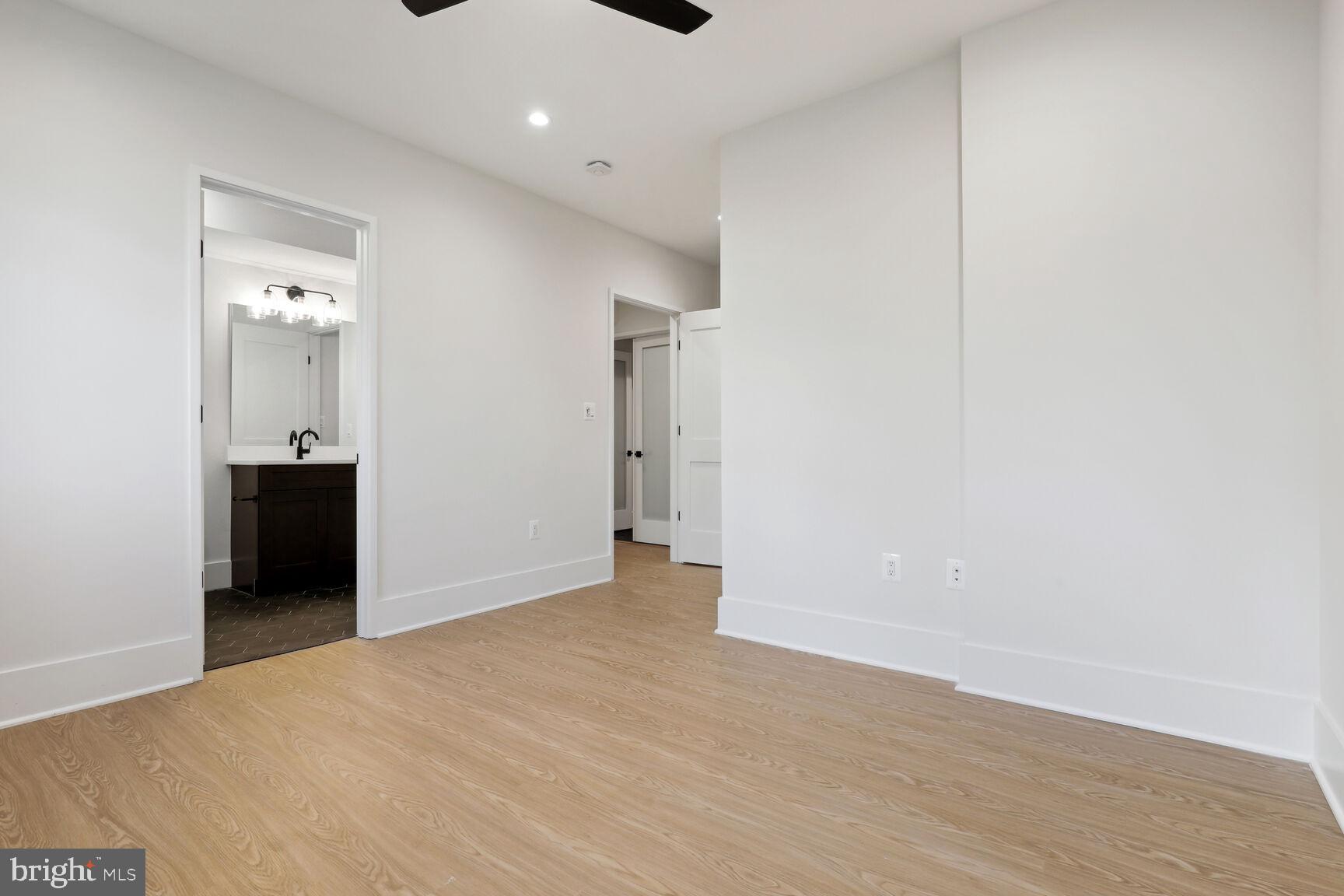 FRANKLIN PARK - Residential