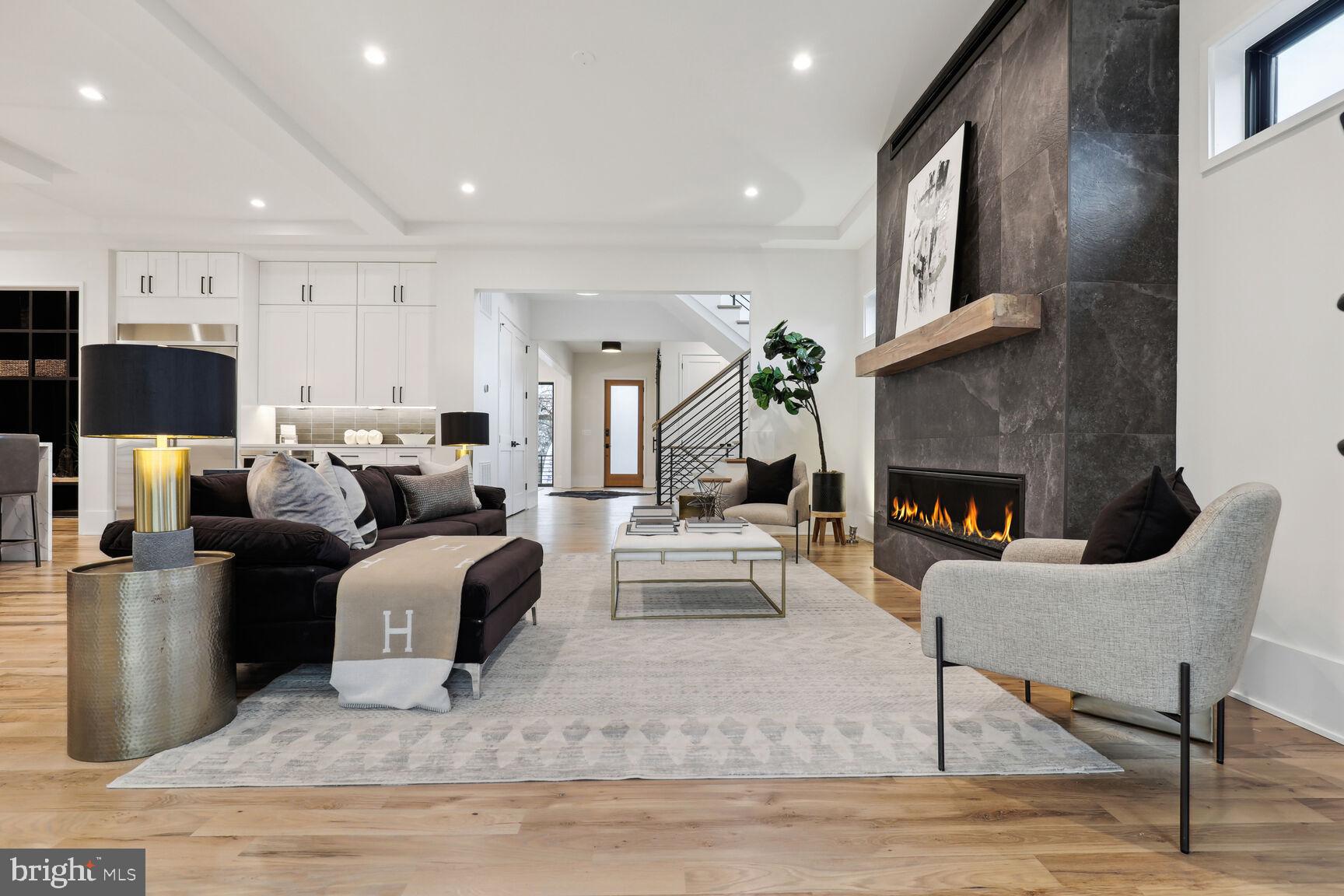 FRANKLIN PARK - Residential