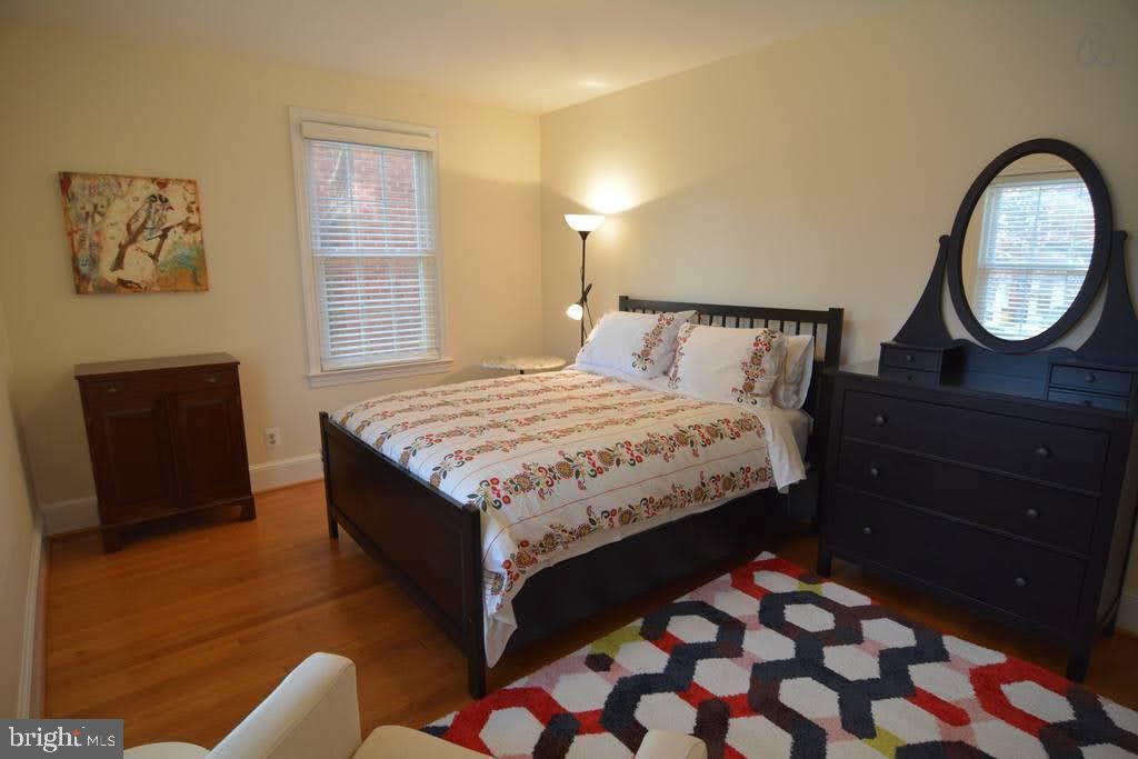 CLARENDON - Residential Income