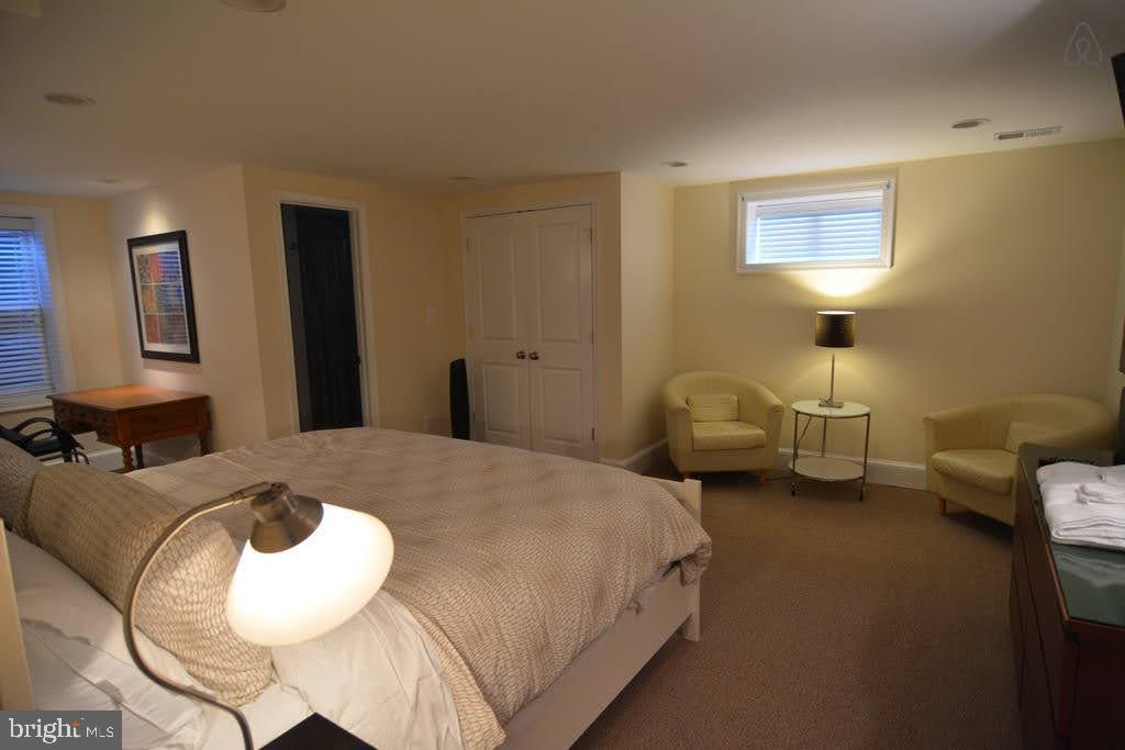 CLARENDON - Residential Income