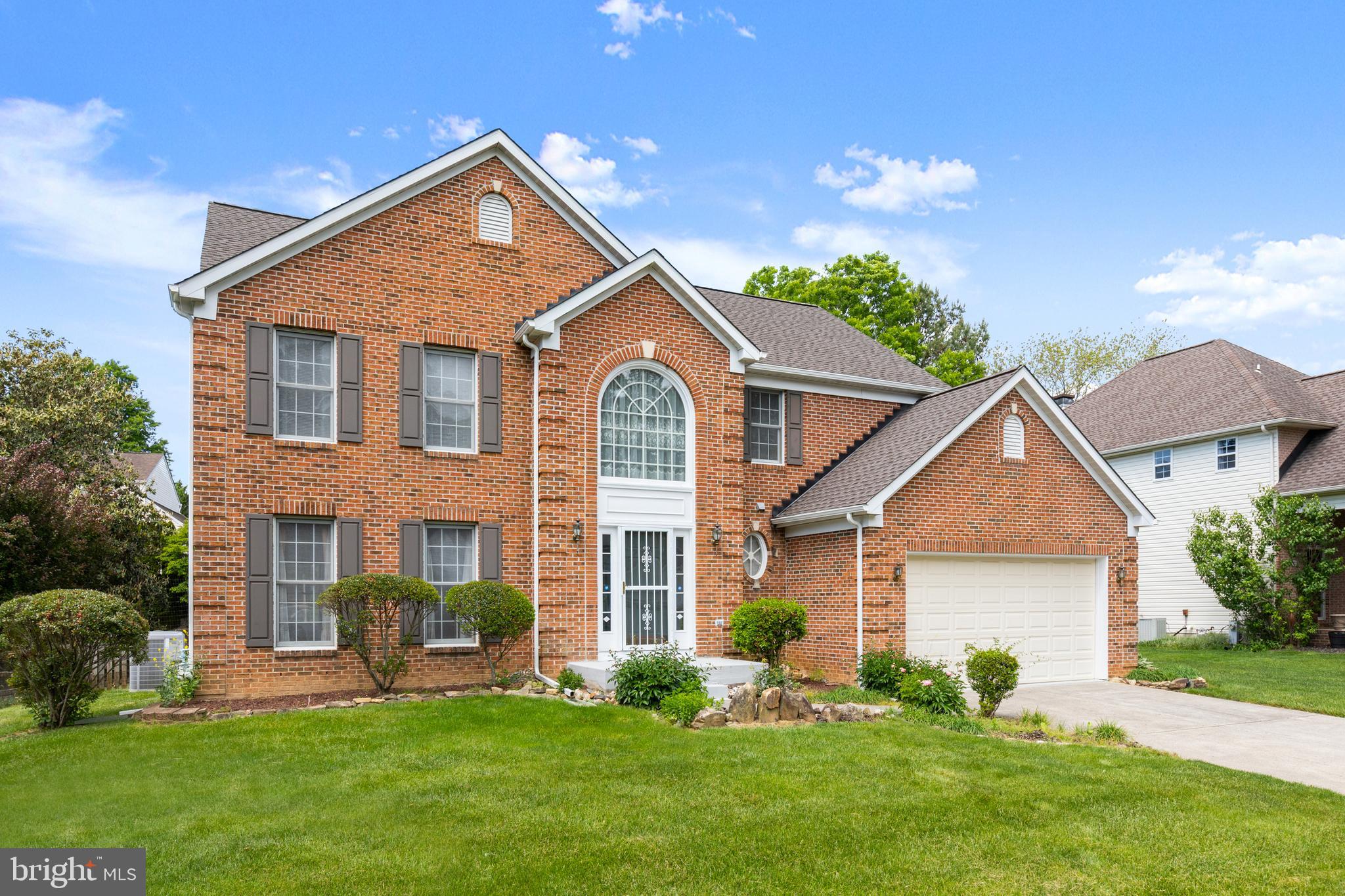 KINGS CHARTER - Residential