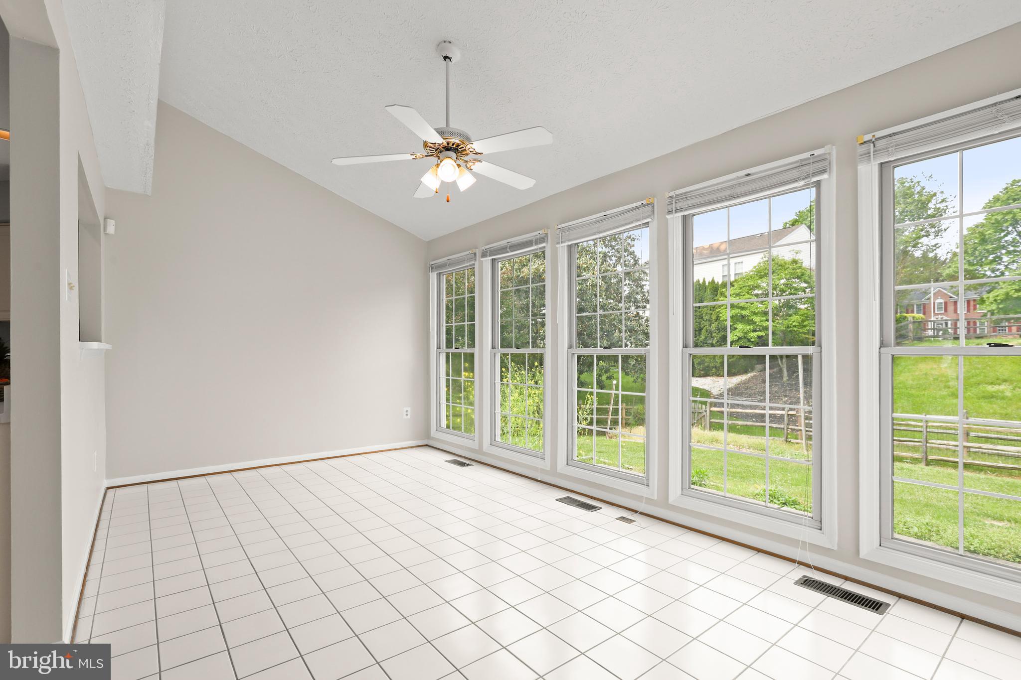 KINGS CHARTER - Residential