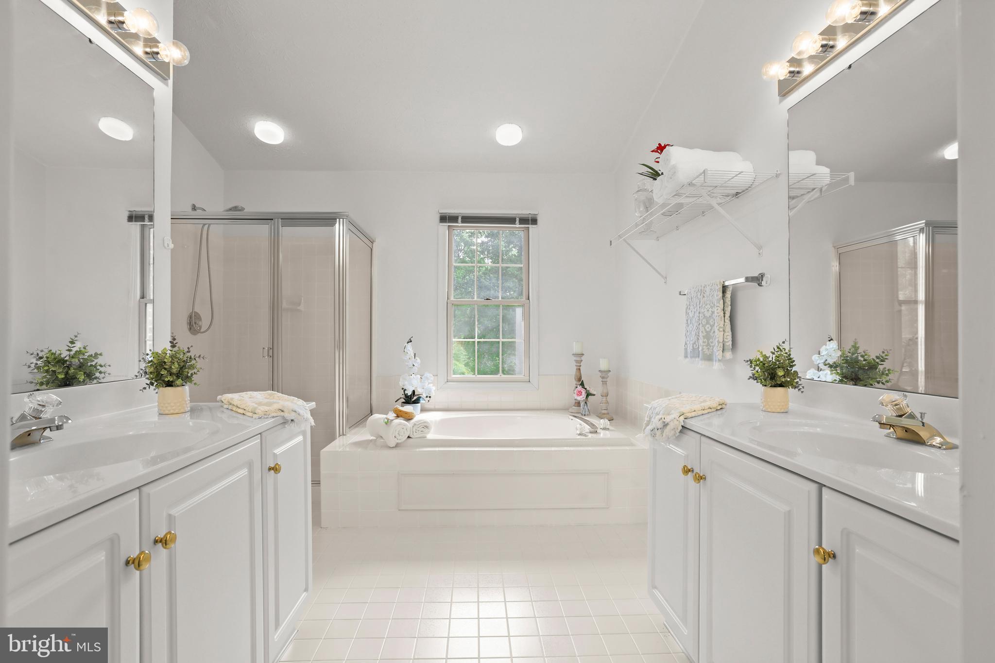 KINGS CHARTER - Residential