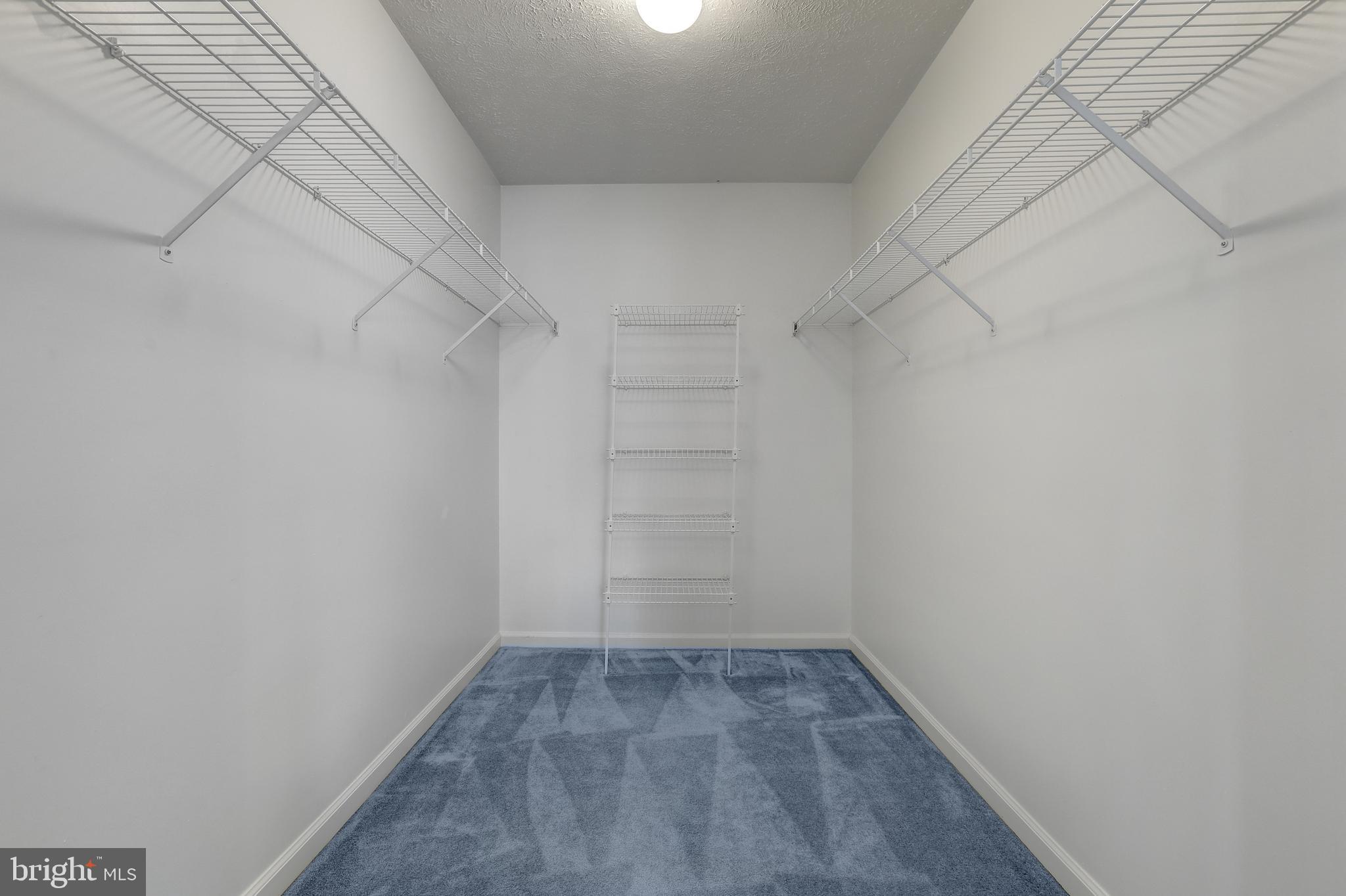 KINGS CHARTER - Residential