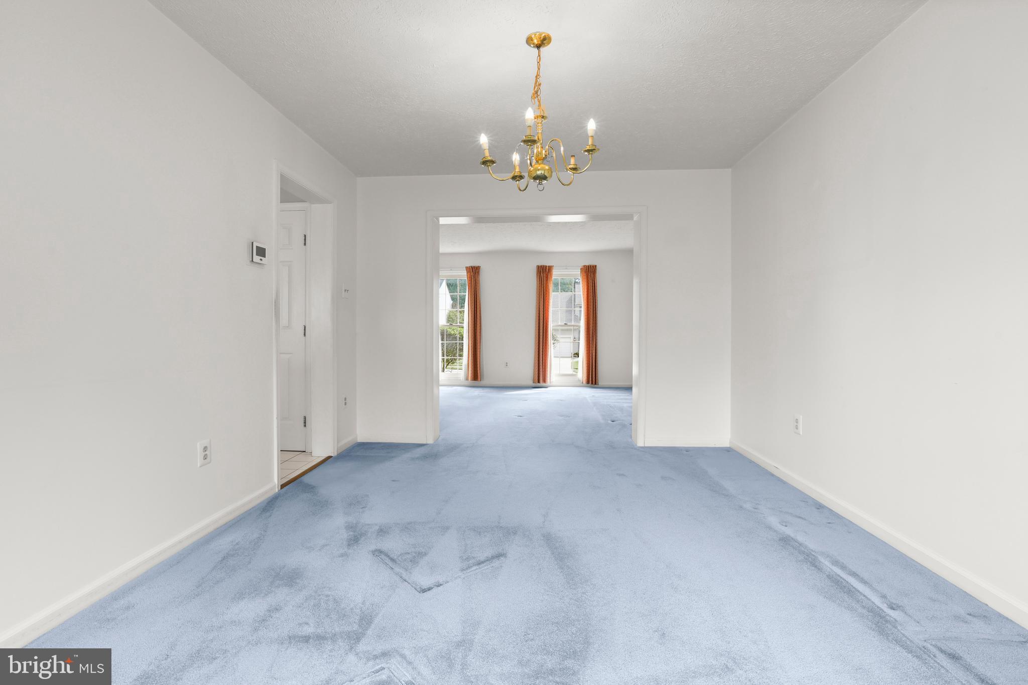KINGS CHARTER - Residential