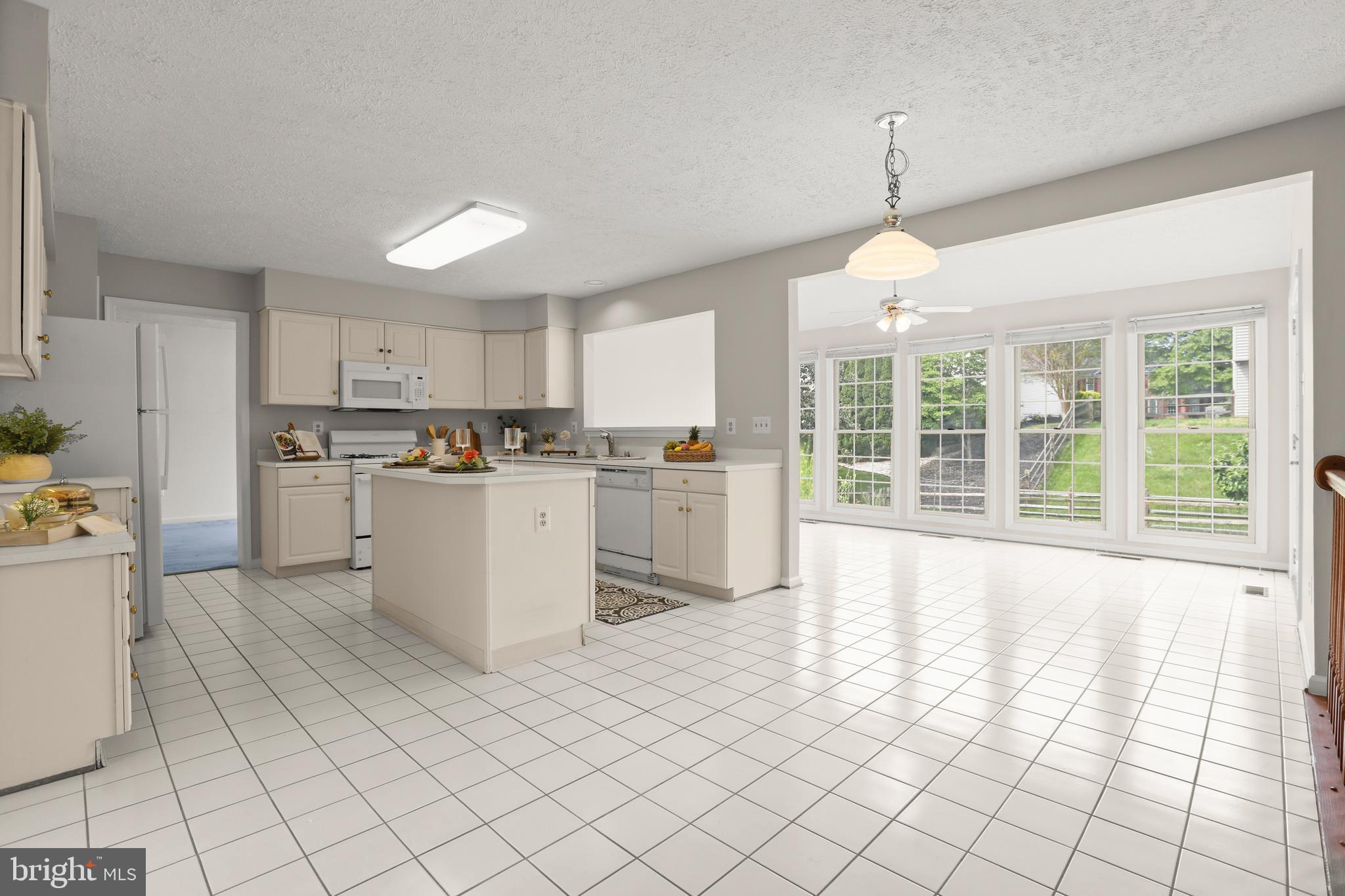 KINGS CHARTER - Residential