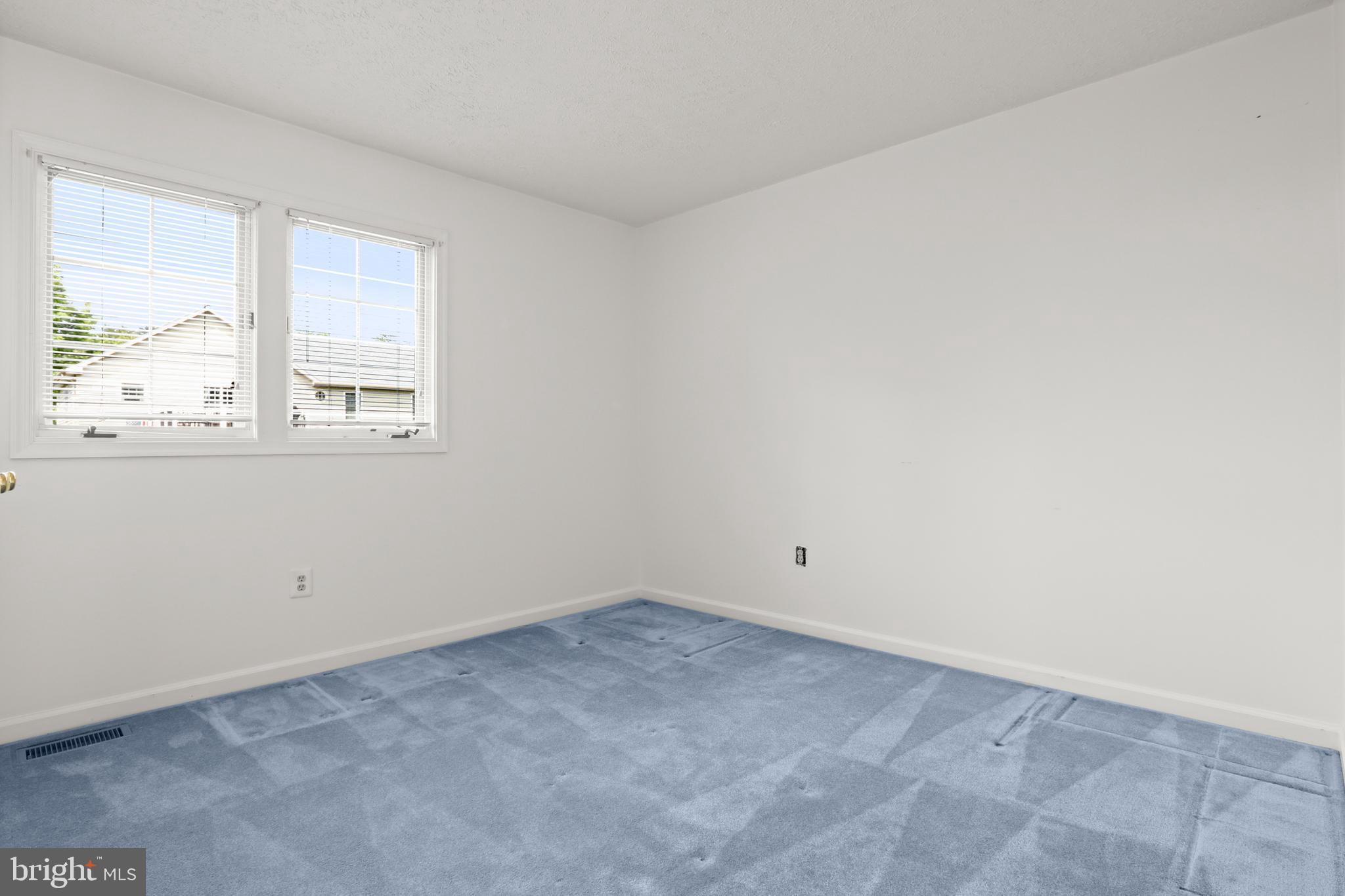 KINGS CHARTER - Residential