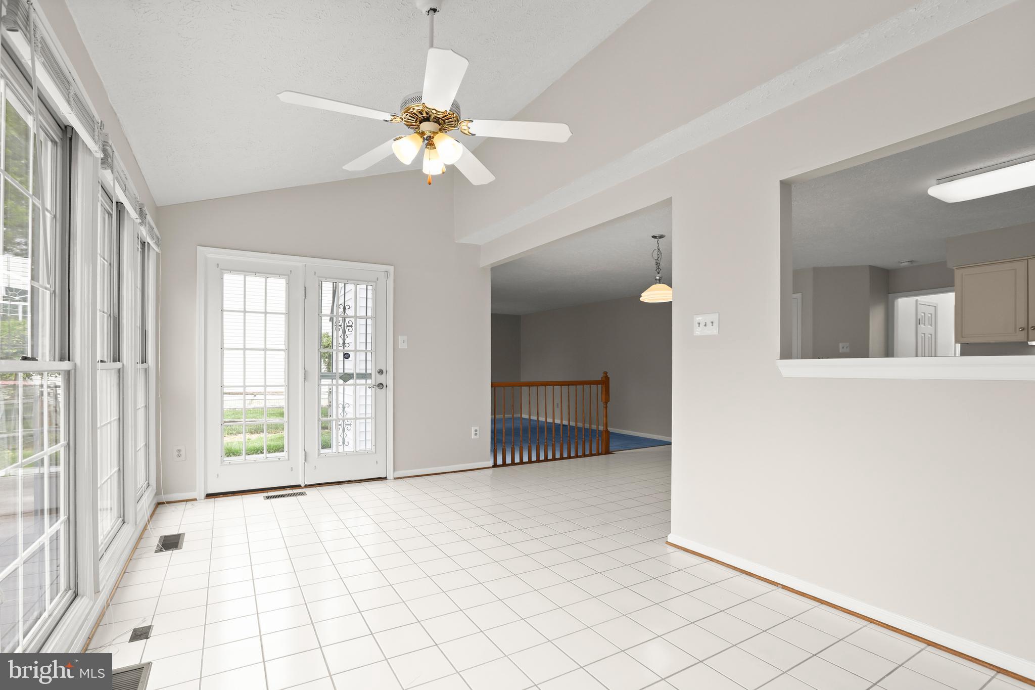 KINGS CHARTER - Residential