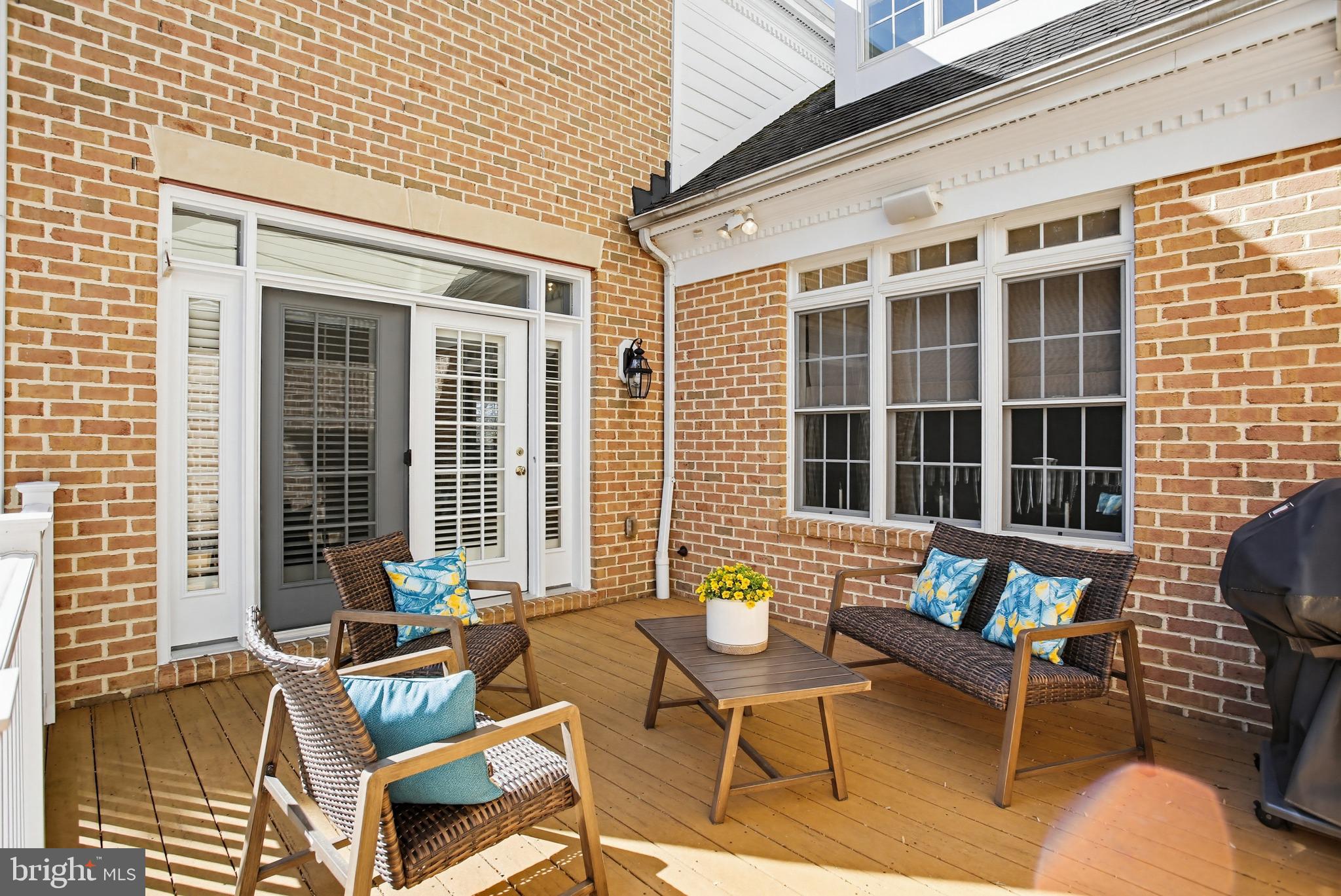 DUNLOY TOWNHOME - Residential