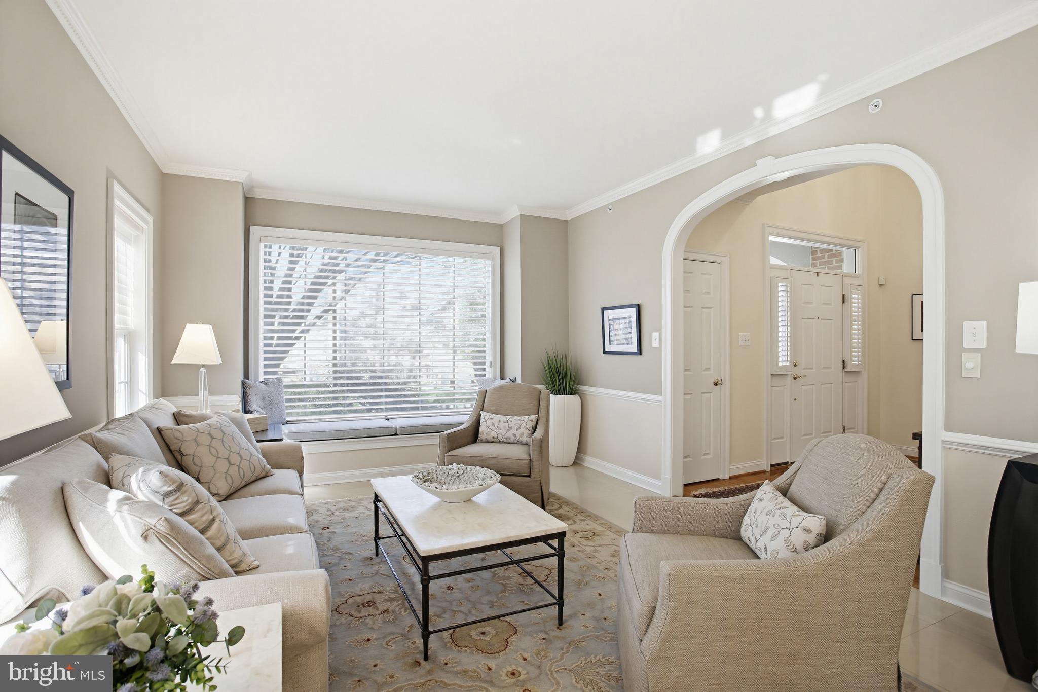 621 DUNLOY COURT 621