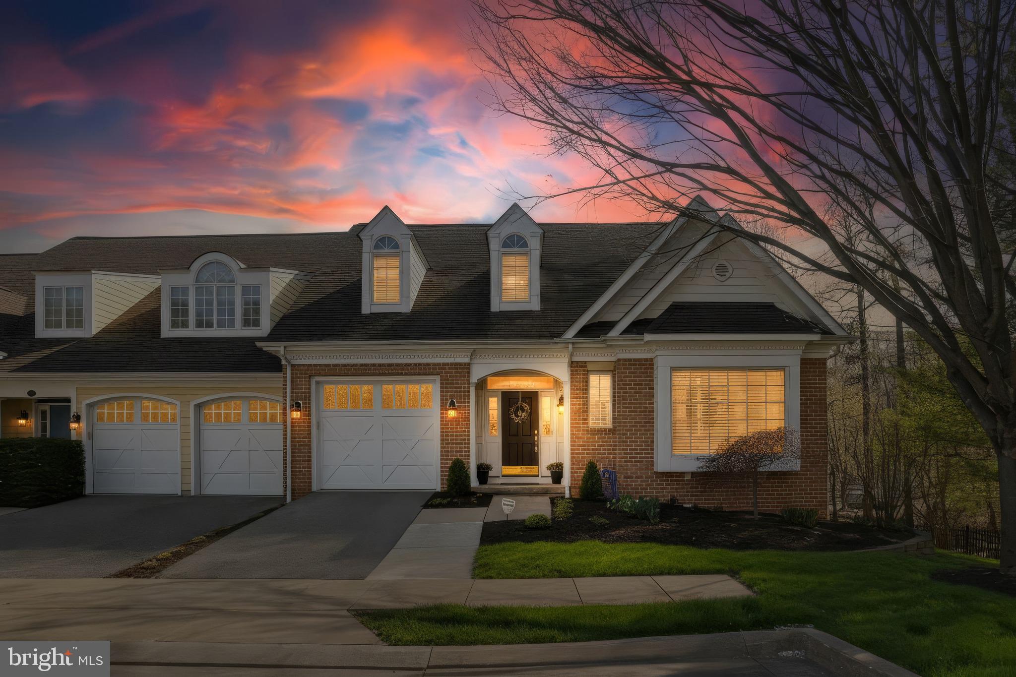 DUNLOY TOWNHOME - Residential