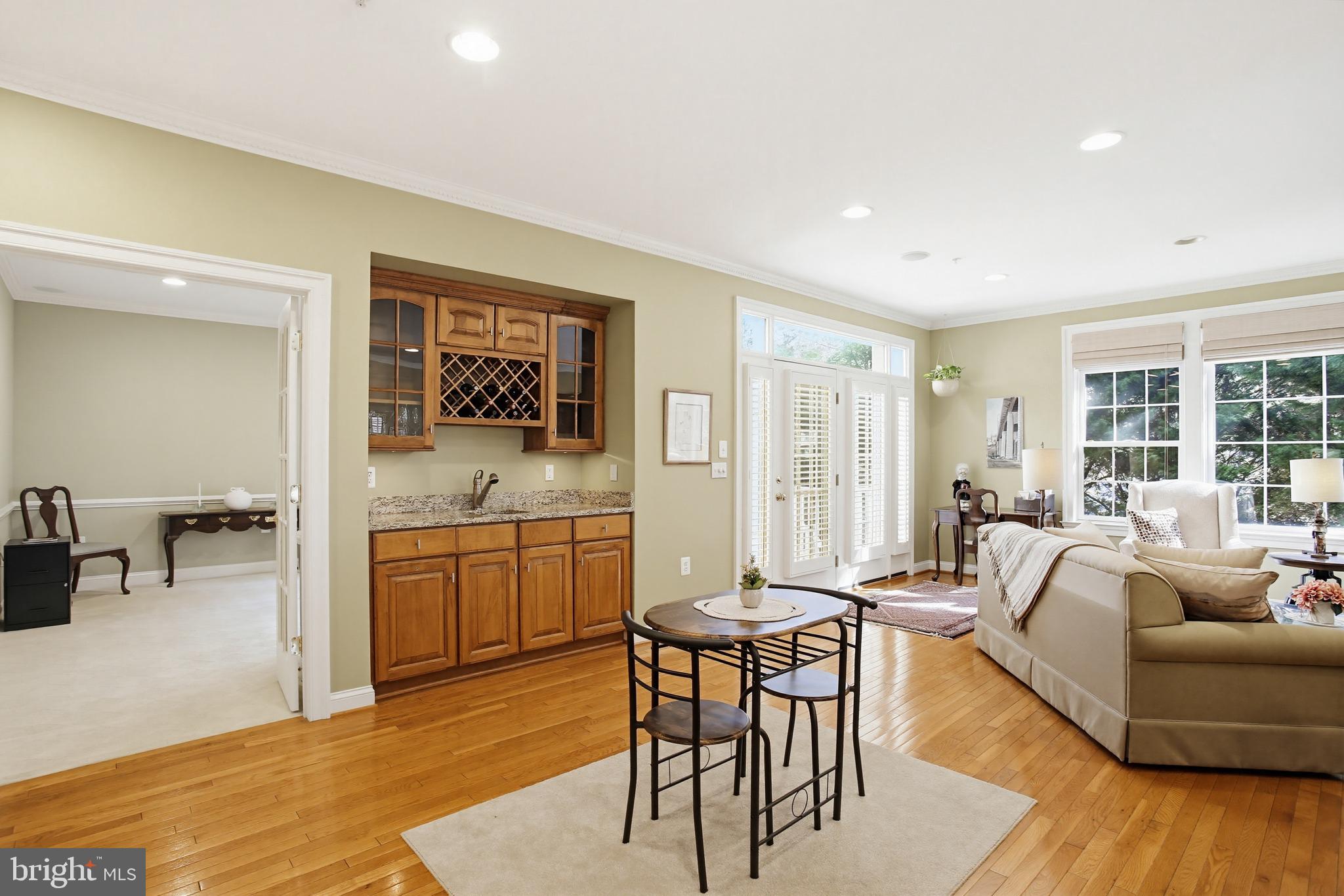 DUNLOY TOWNHOME - Residential