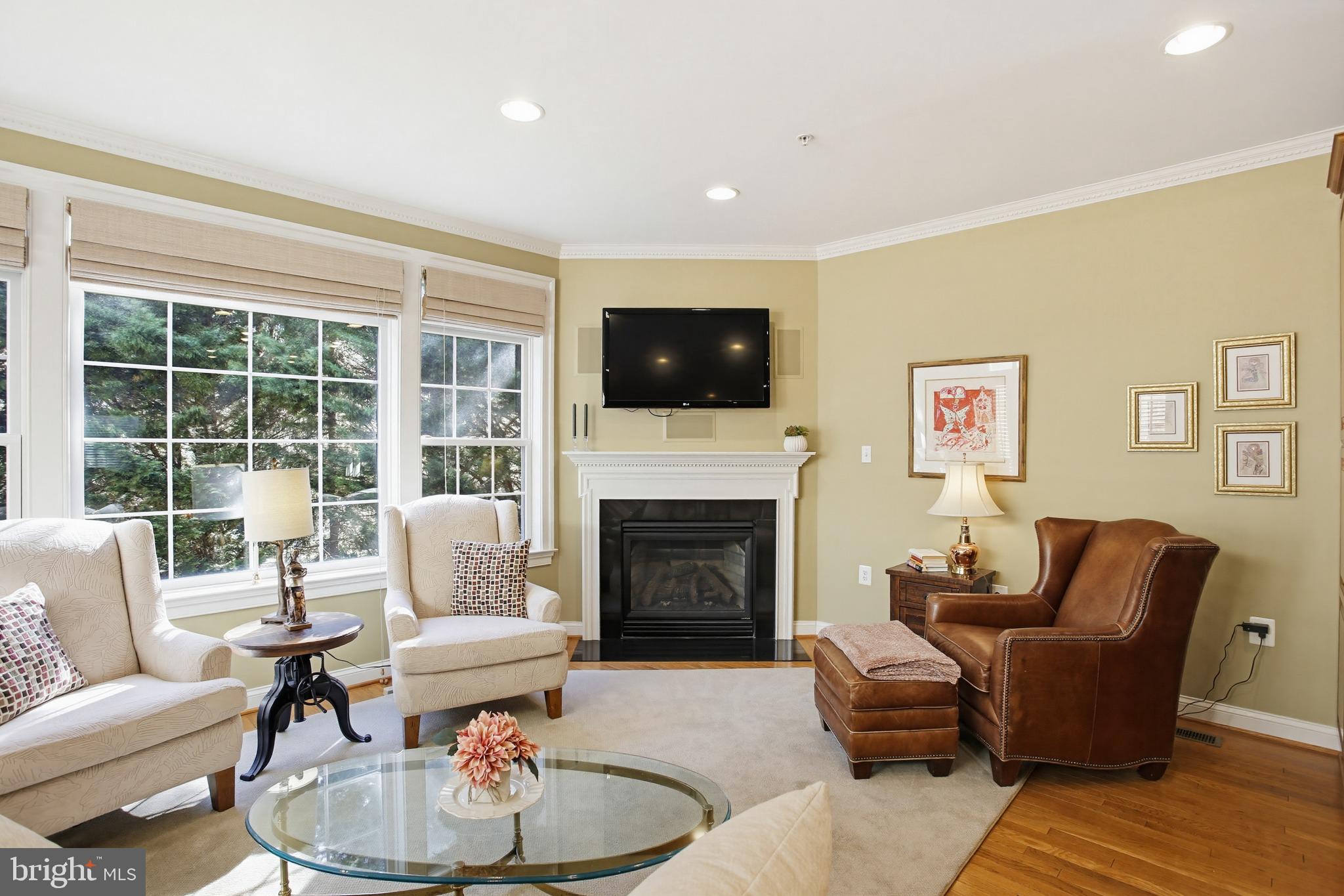 DUNLOY TOWNHOME - Residential