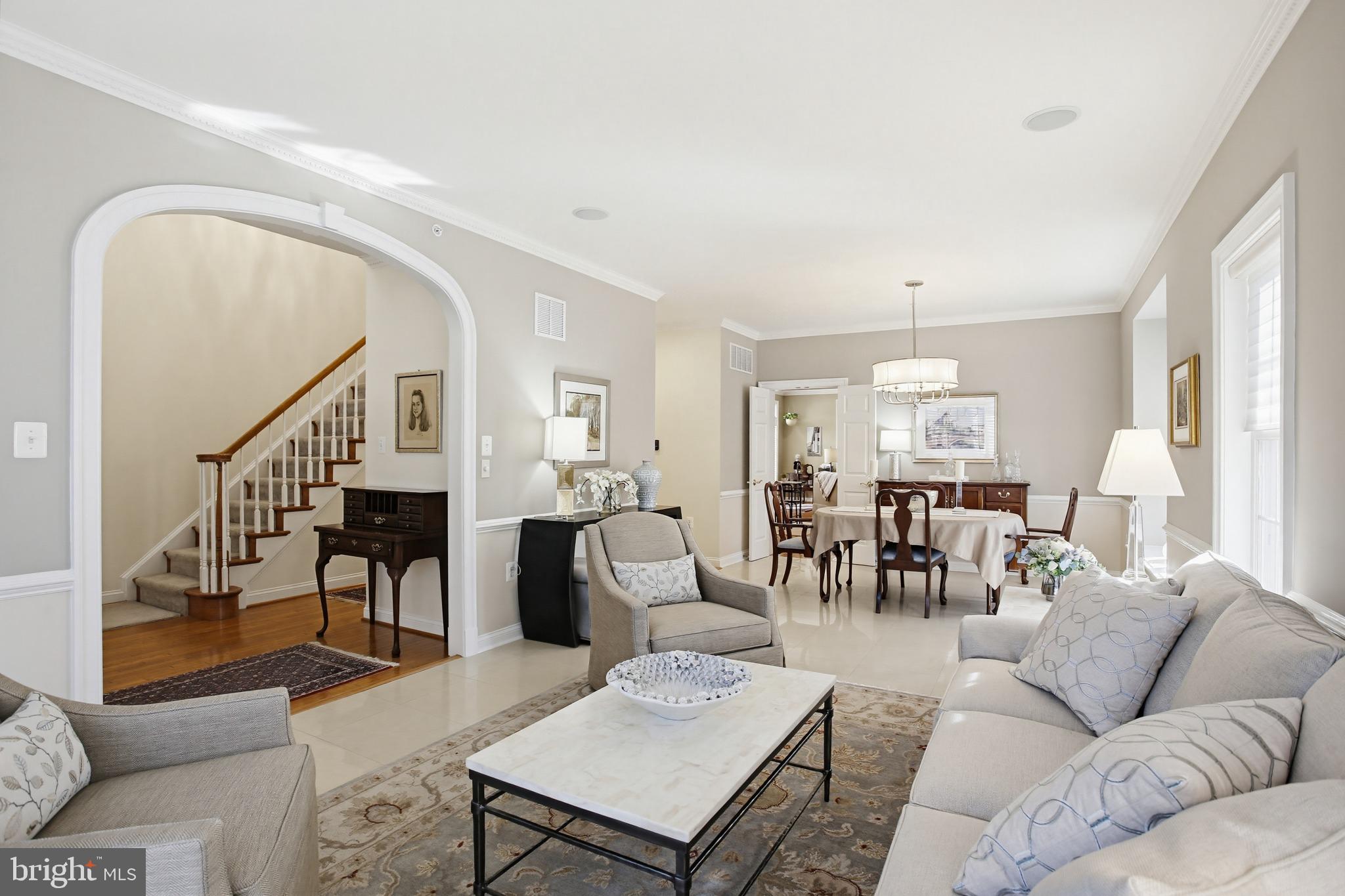 DUNLOY TOWNHOME - Residential