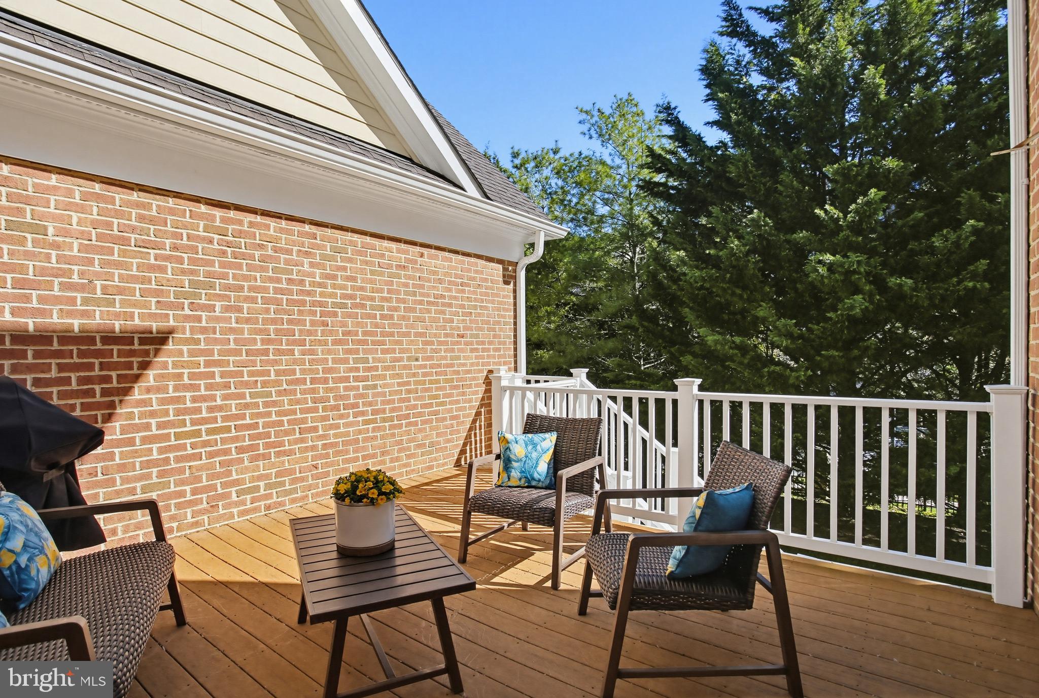 DUNLOY TOWNHOME - Residential