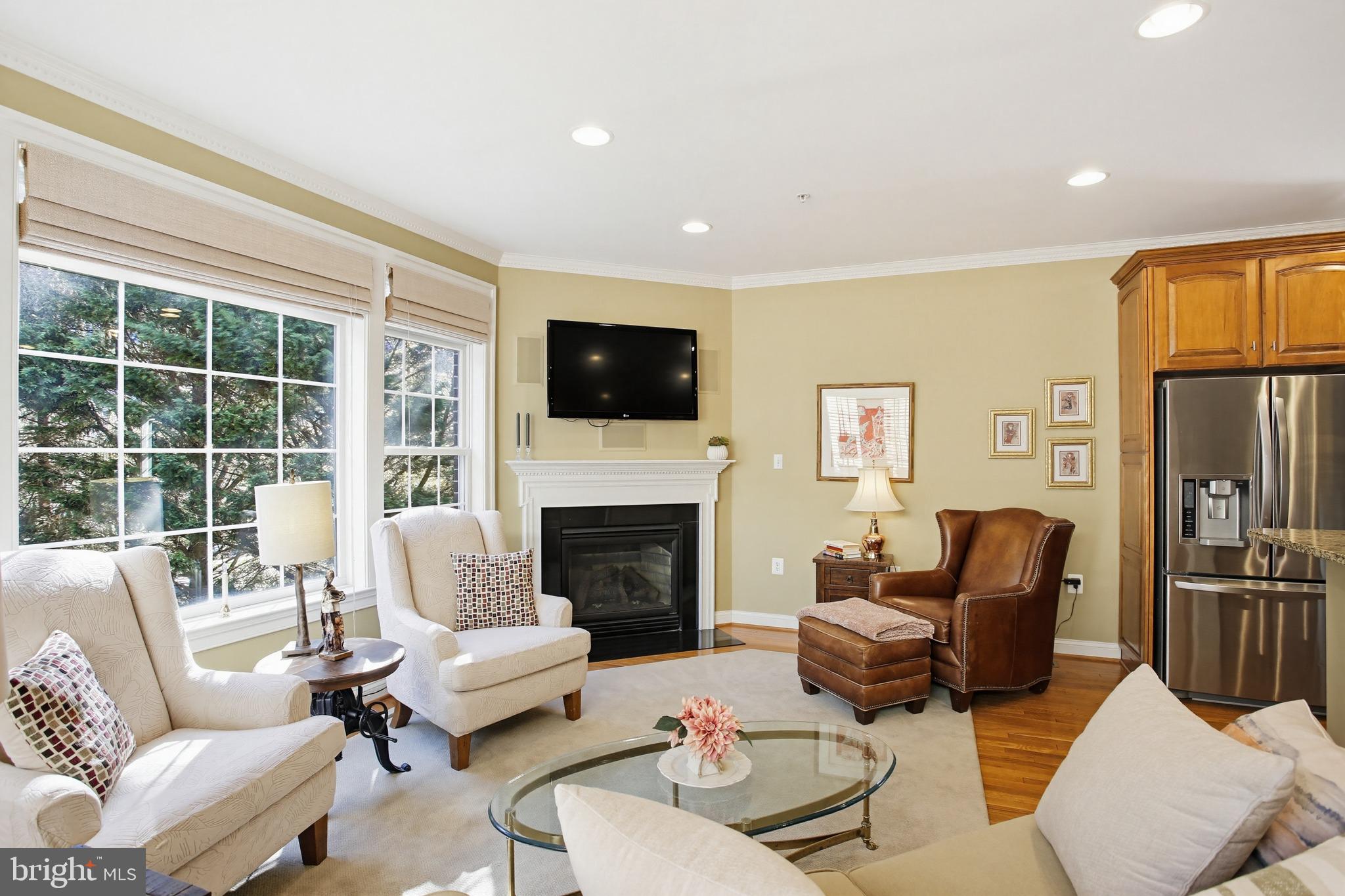 DUNLOY TOWNHOME - Residential