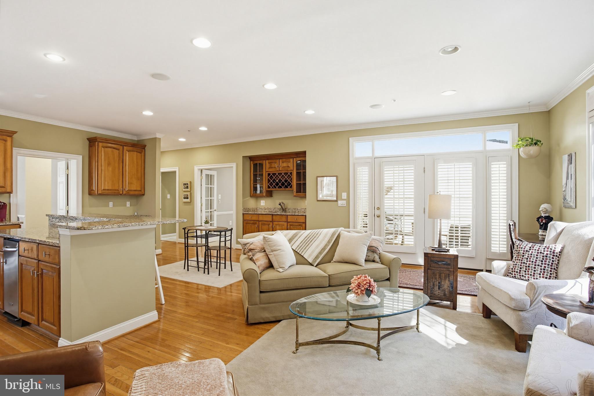 DUNLOY TOWNHOME - Residential