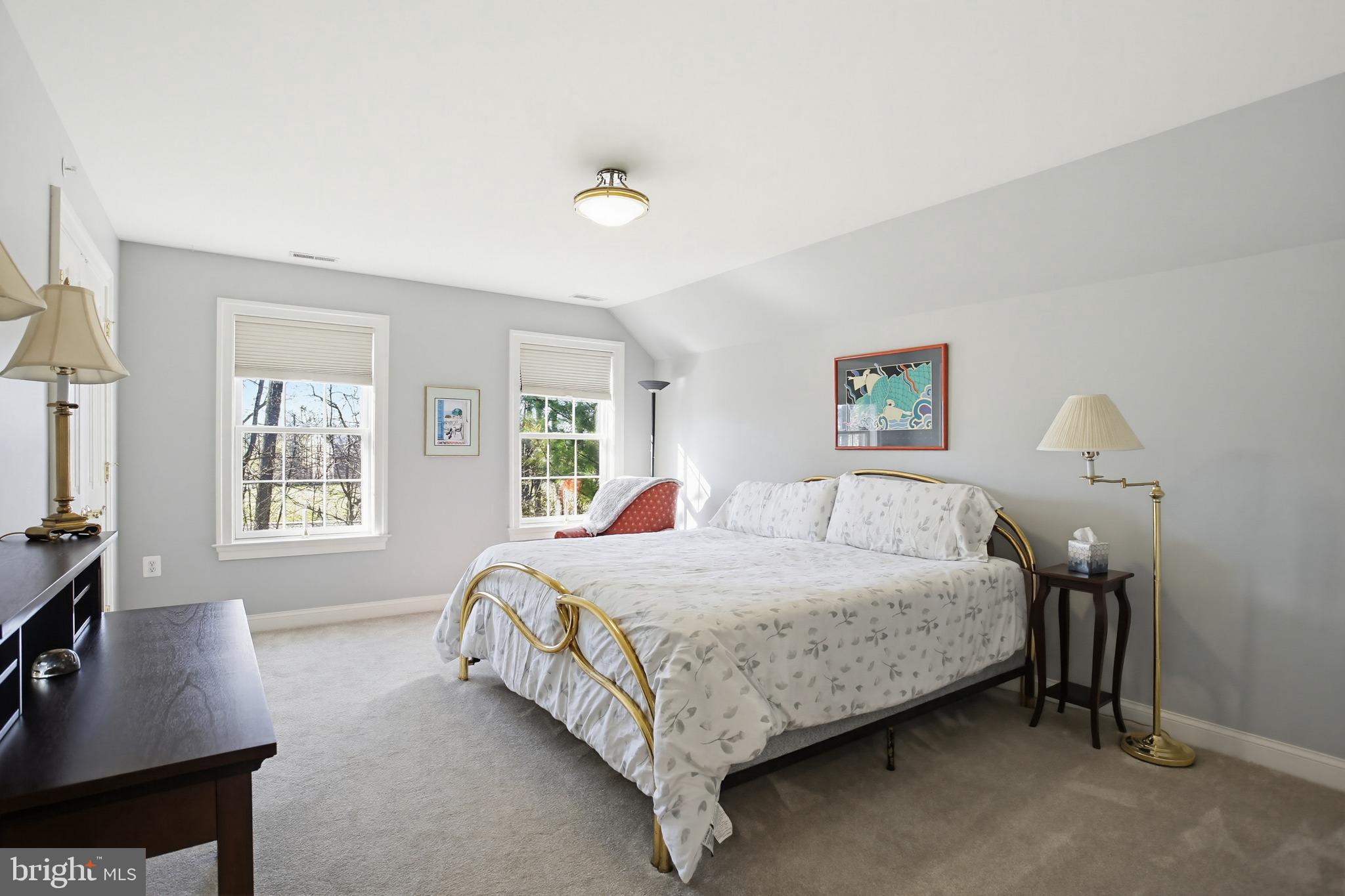 DUNLOY TOWNHOME - Residential