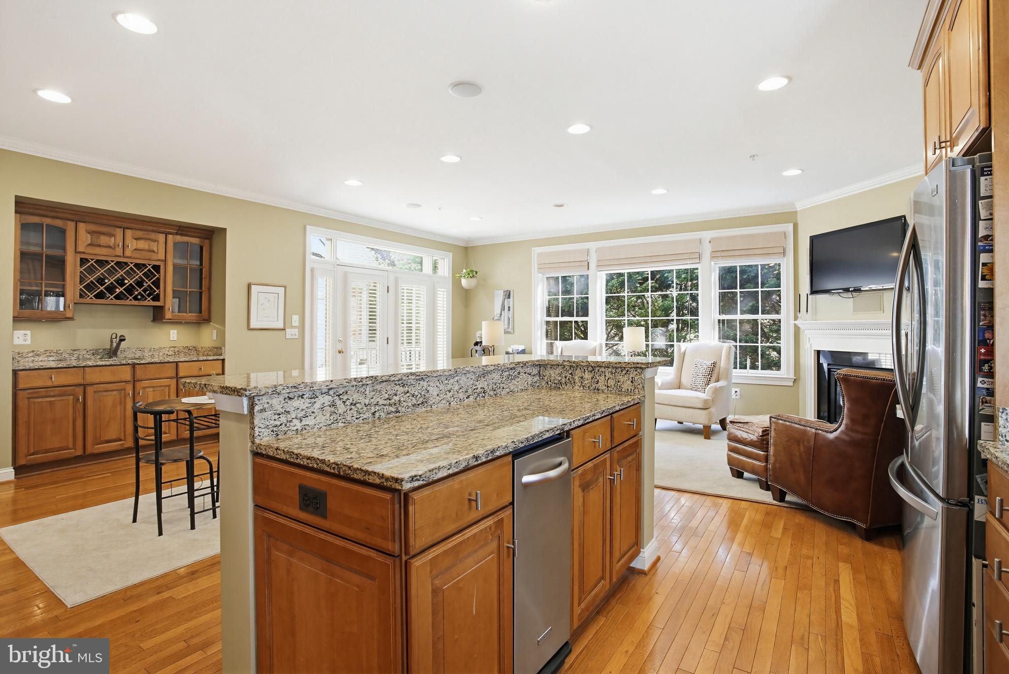 DUNLOY TOWNHOME - Residential