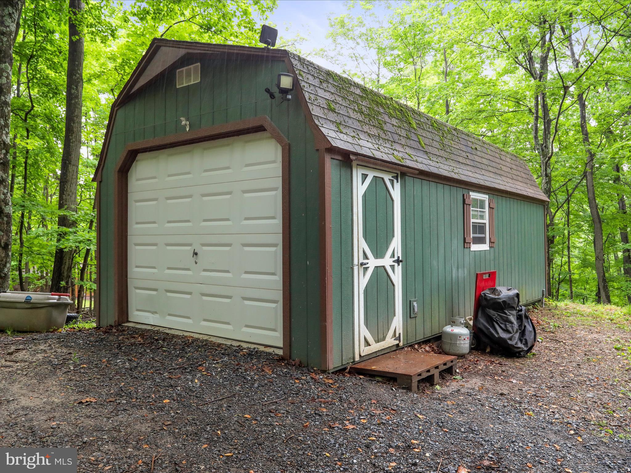 THUNDERBIRD HILLS - Residential