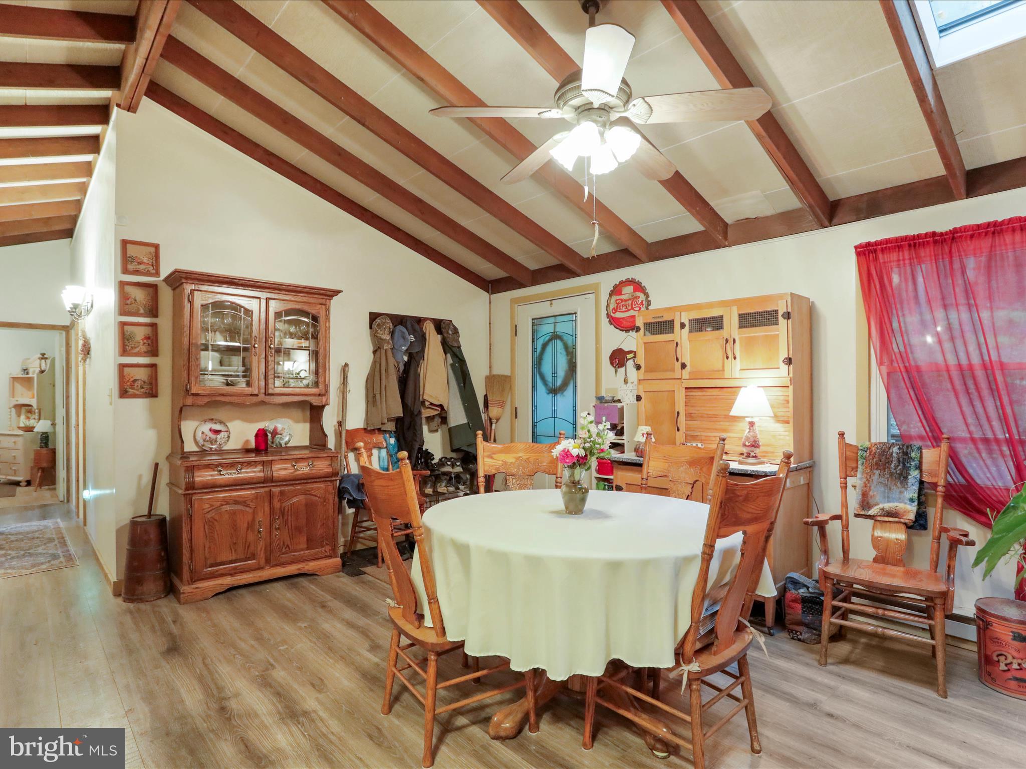 THUNDERBIRD HILLS - Residential