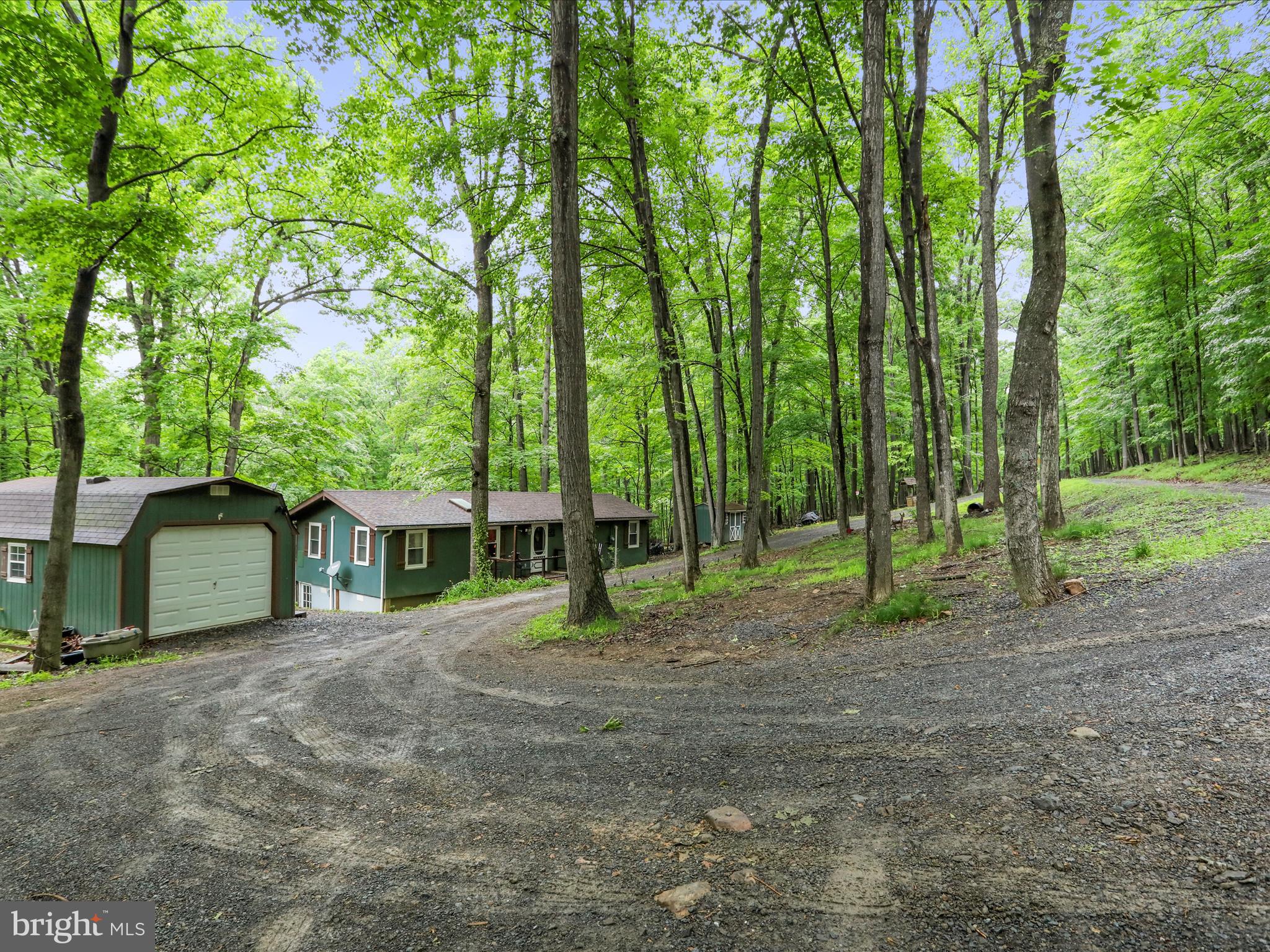 THUNDERBIRD HILLS - Residential