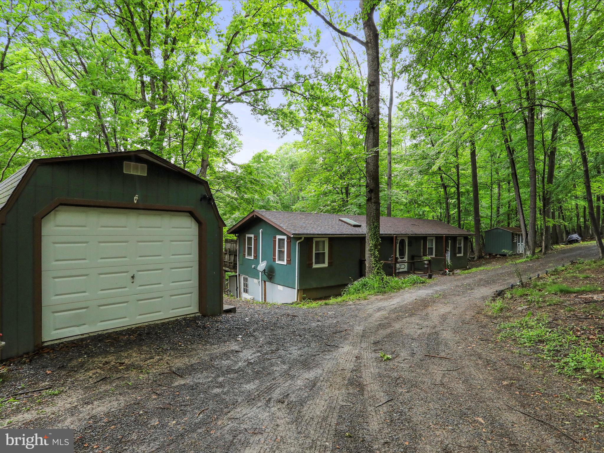 THUNDERBIRD HILLS - Residential