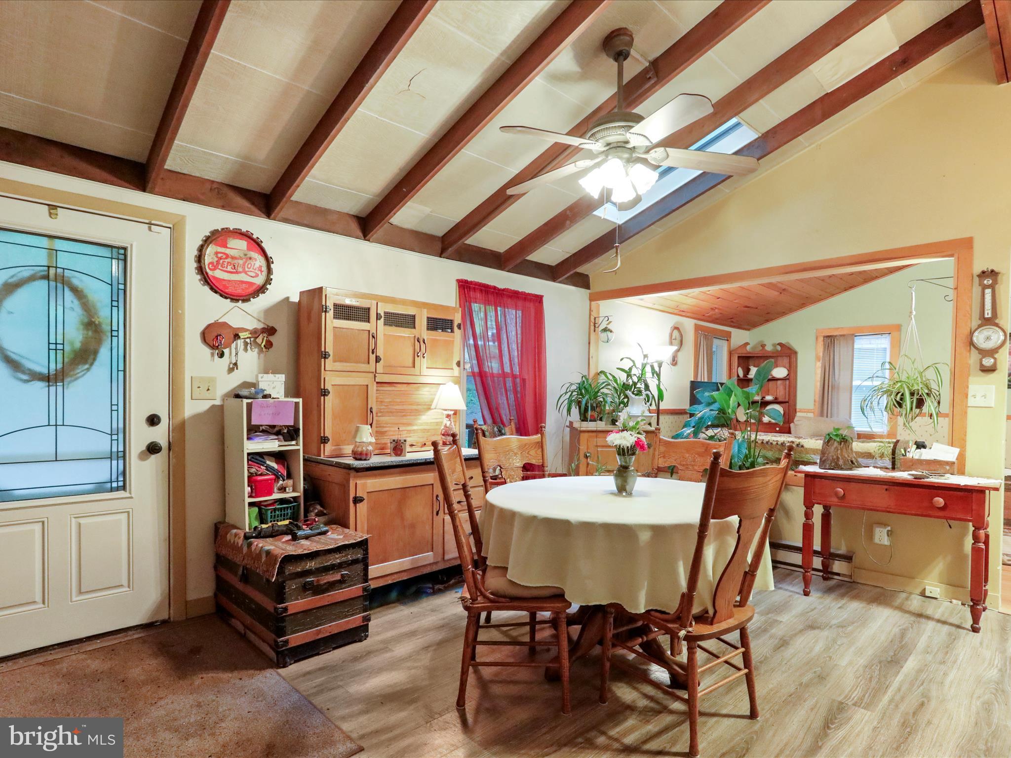 THUNDERBIRD HILLS - Residential