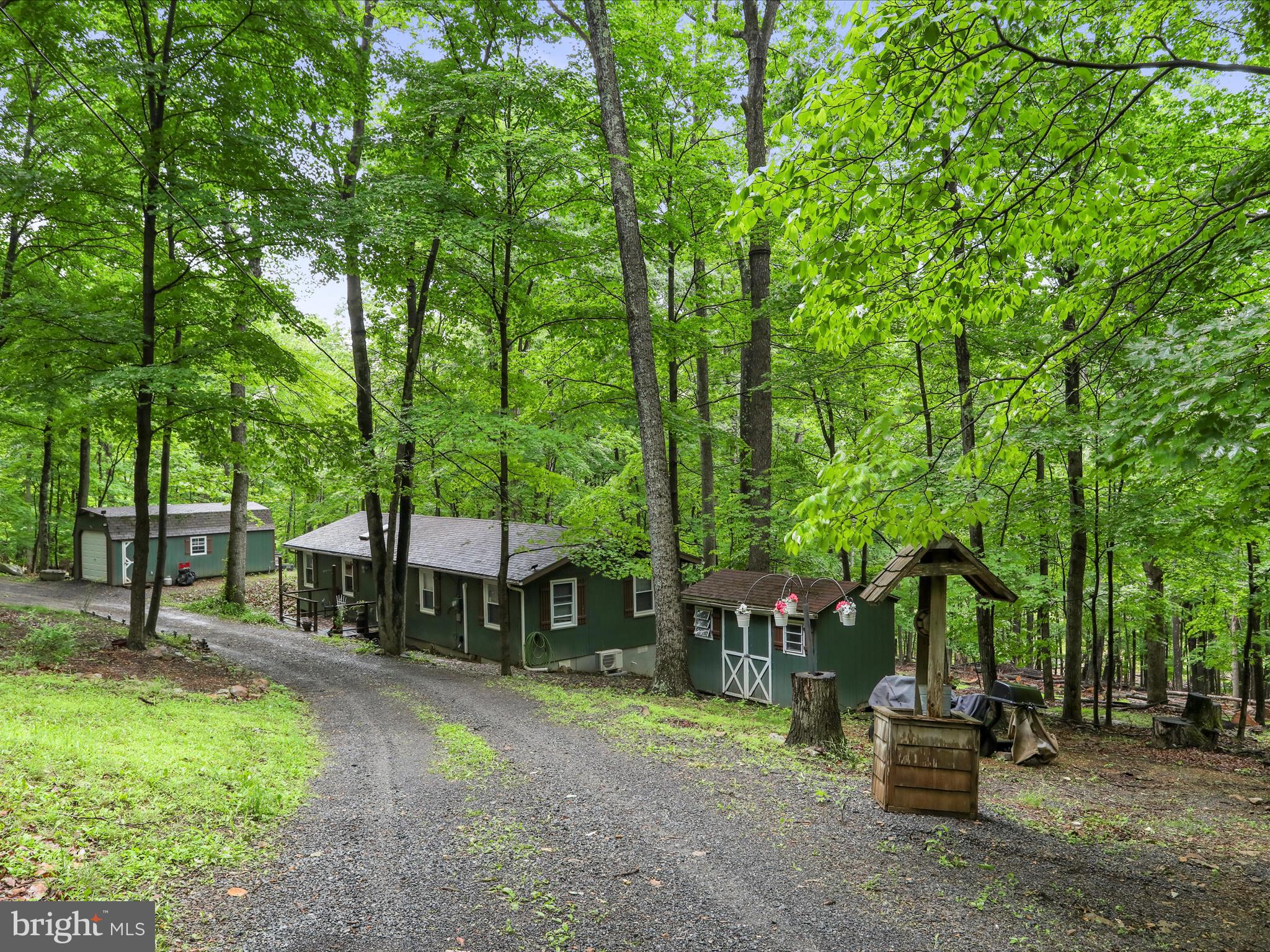 THUNDERBIRD HILLS - Residential