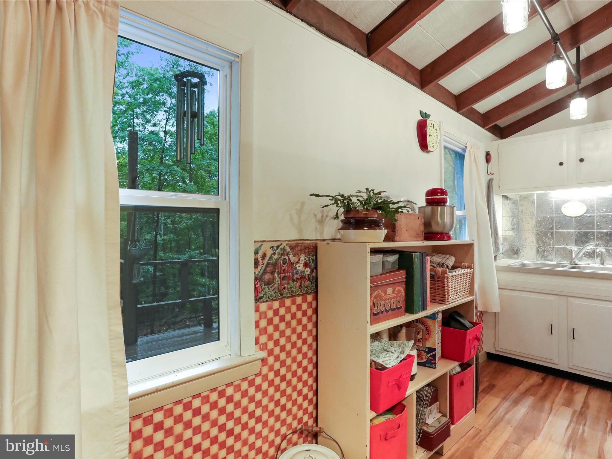 THUNDERBIRD HILLS - Residential